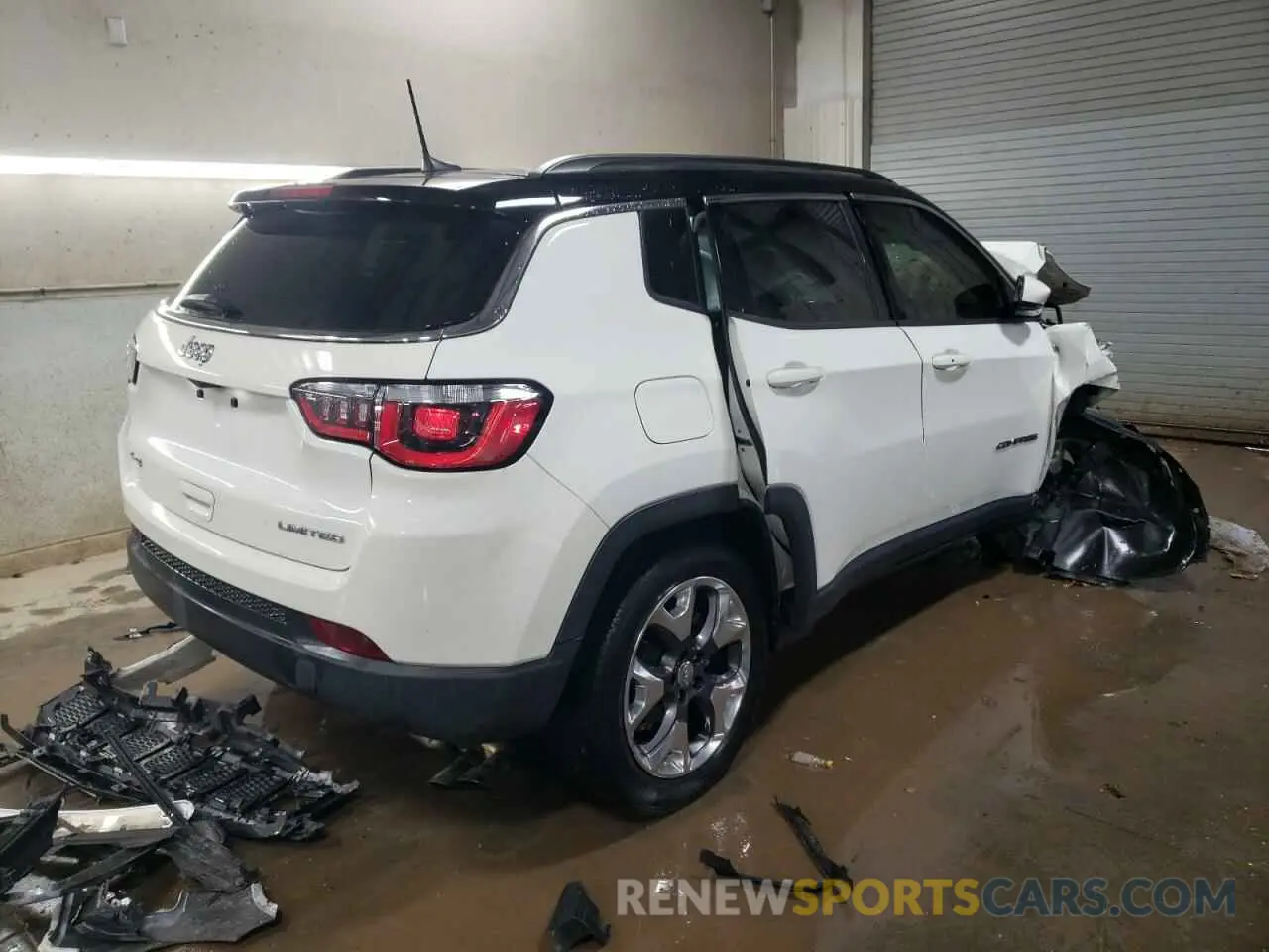 3 Photograph of a damaged car 3C4NJDCB7KT801005 JEEP COMPASS 2019