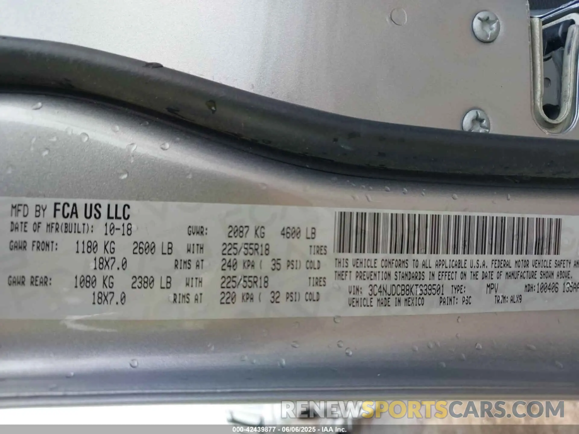 9 Photograph of a damaged car 3C4NJDCB8KT639501 JEEP COMPASS 2019