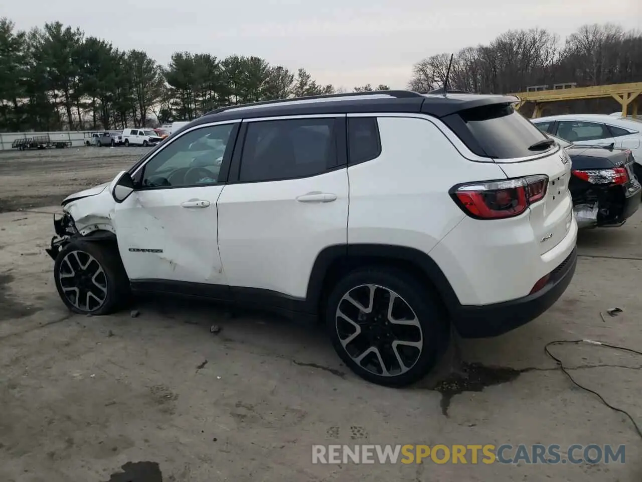 2 Photograph of a damaged car 3C4NJDCB8KT654256 JEEP COMPASS 2019