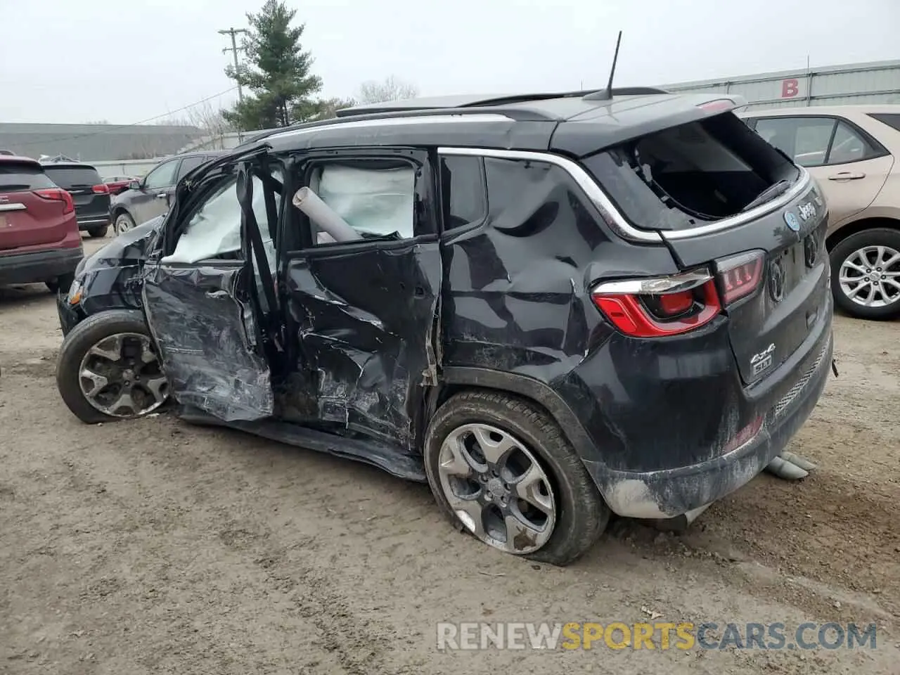 2 Photograph of a damaged car 3C4NJDCB8KT672479 JEEP COMPASS 2019