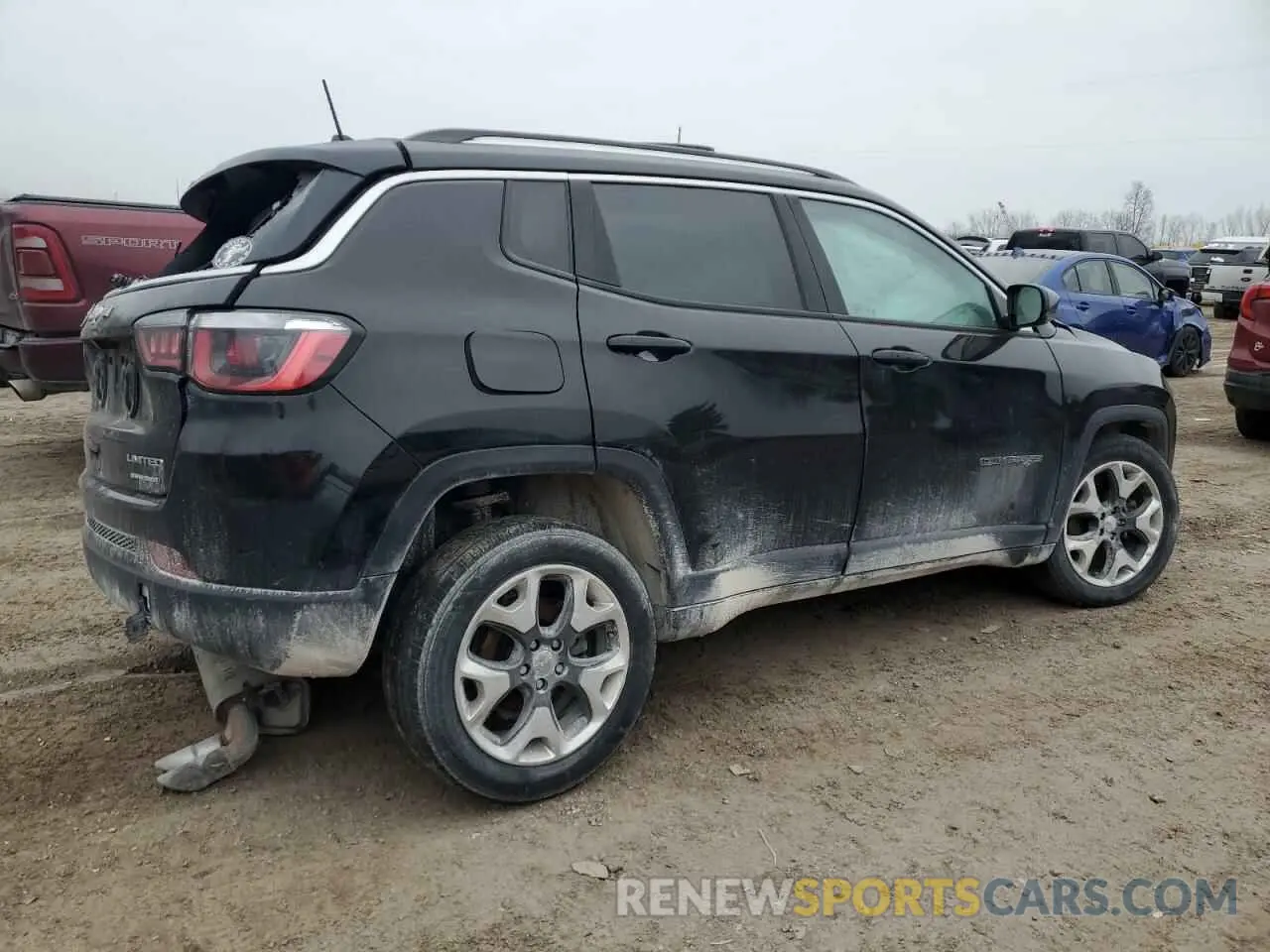 3 Photograph of a damaged car 3C4NJDCB8KT672479 JEEP COMPASS 2019