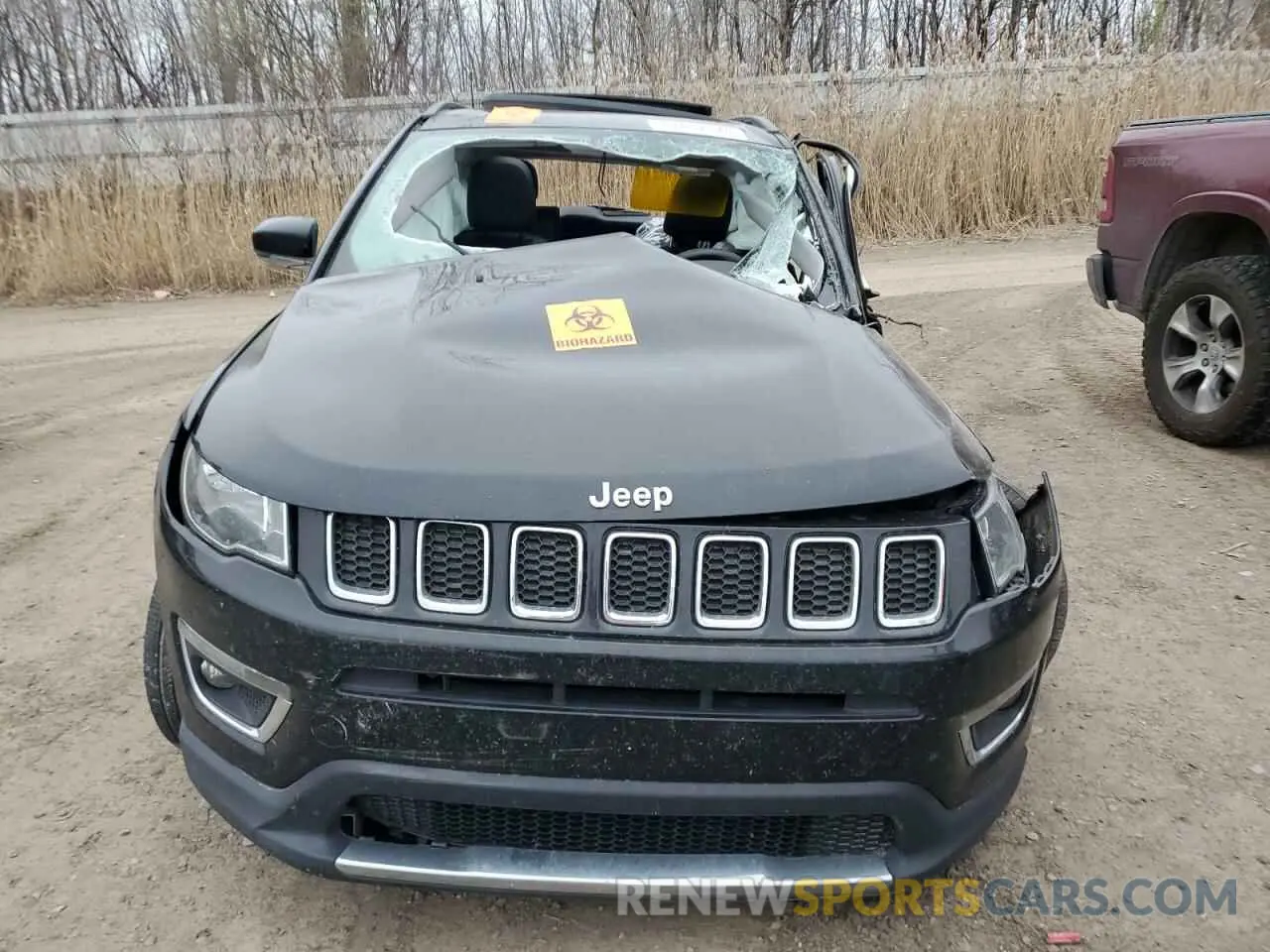 5 Photograph of a damaged car 3C4NJDCB8KT672479 JEEP COMPASS 2019
