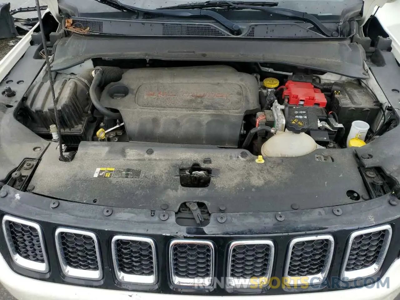 12 Photograph of a damaged car 3C4NJDCB8KT791035 JEEP COMPASS 2019