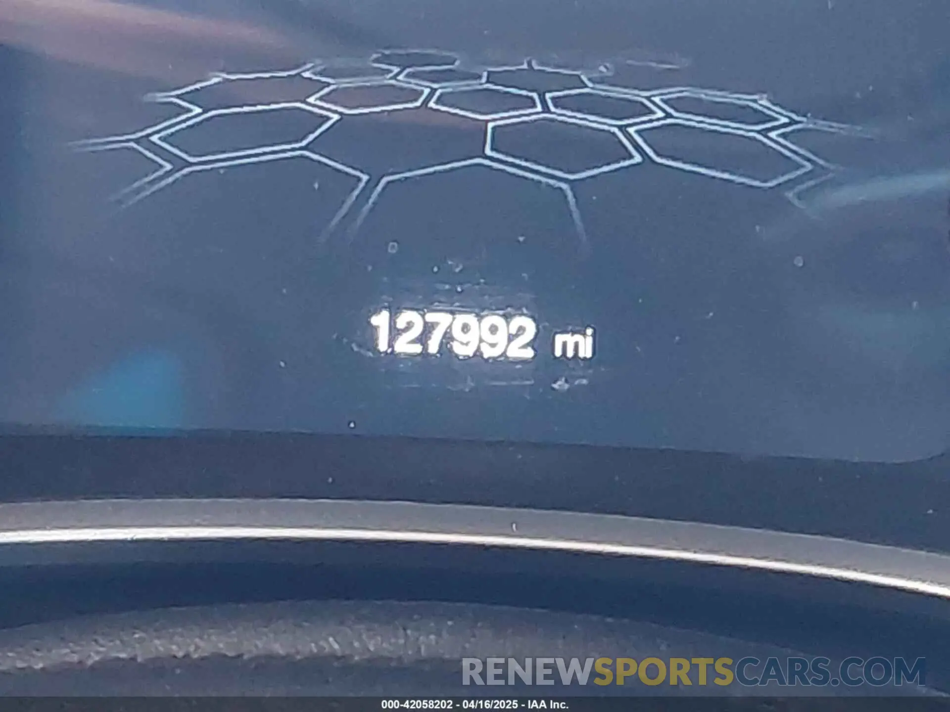 15 Photograph of a damaged car 3C4NJDCB8KT791262 JEEP COMPASS 2019