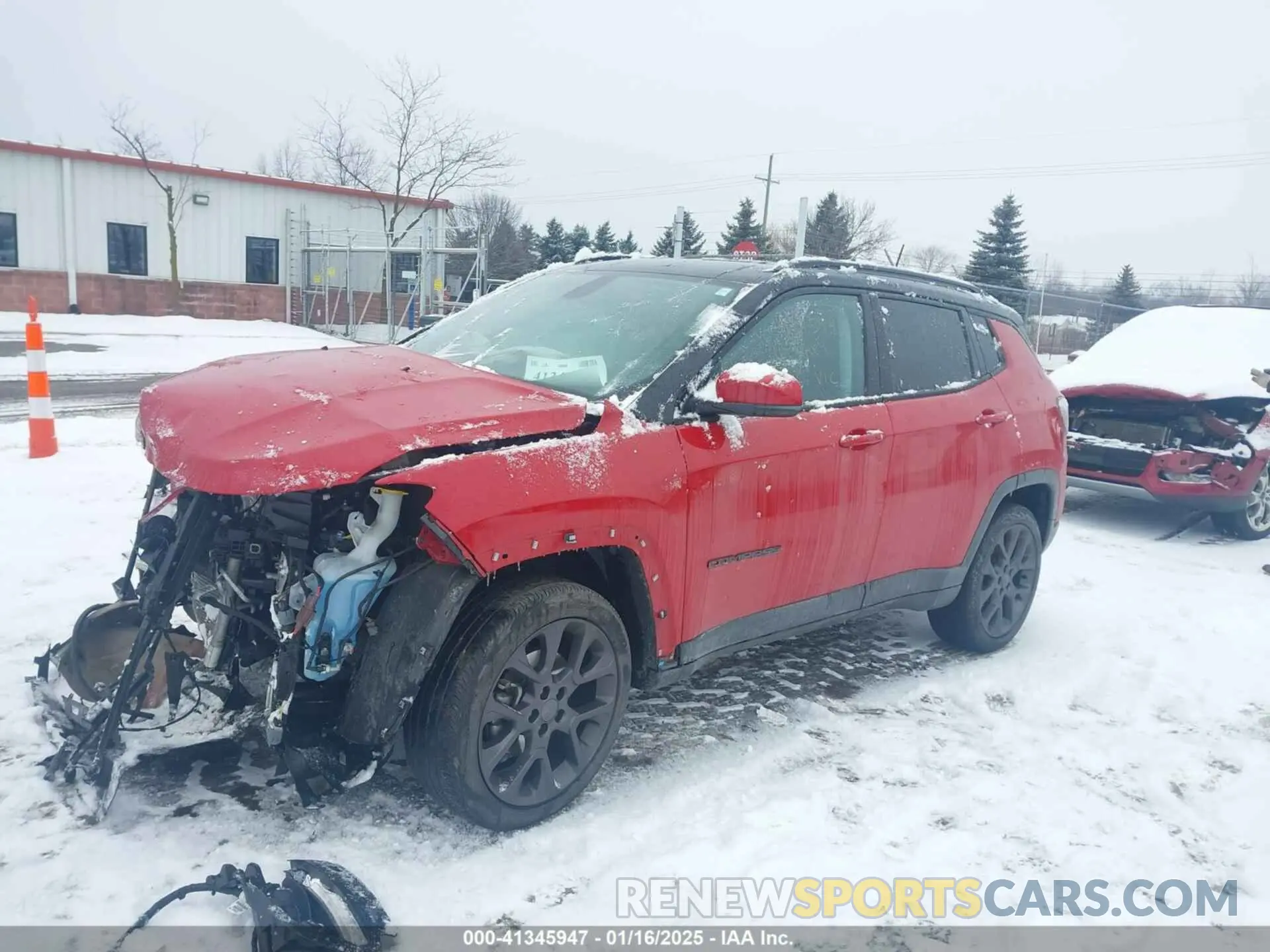 2 Photograph of a damaged car 3C4NJDCB8KT827029 JEEP COMPASS 2019