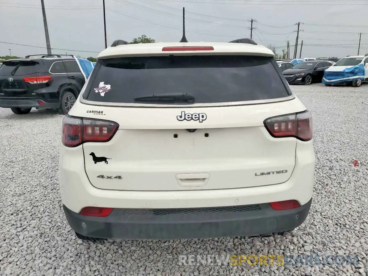 6 Photograph of a damaged car 3C4NJDCB9KT618950 JEEP COMPASS 2019