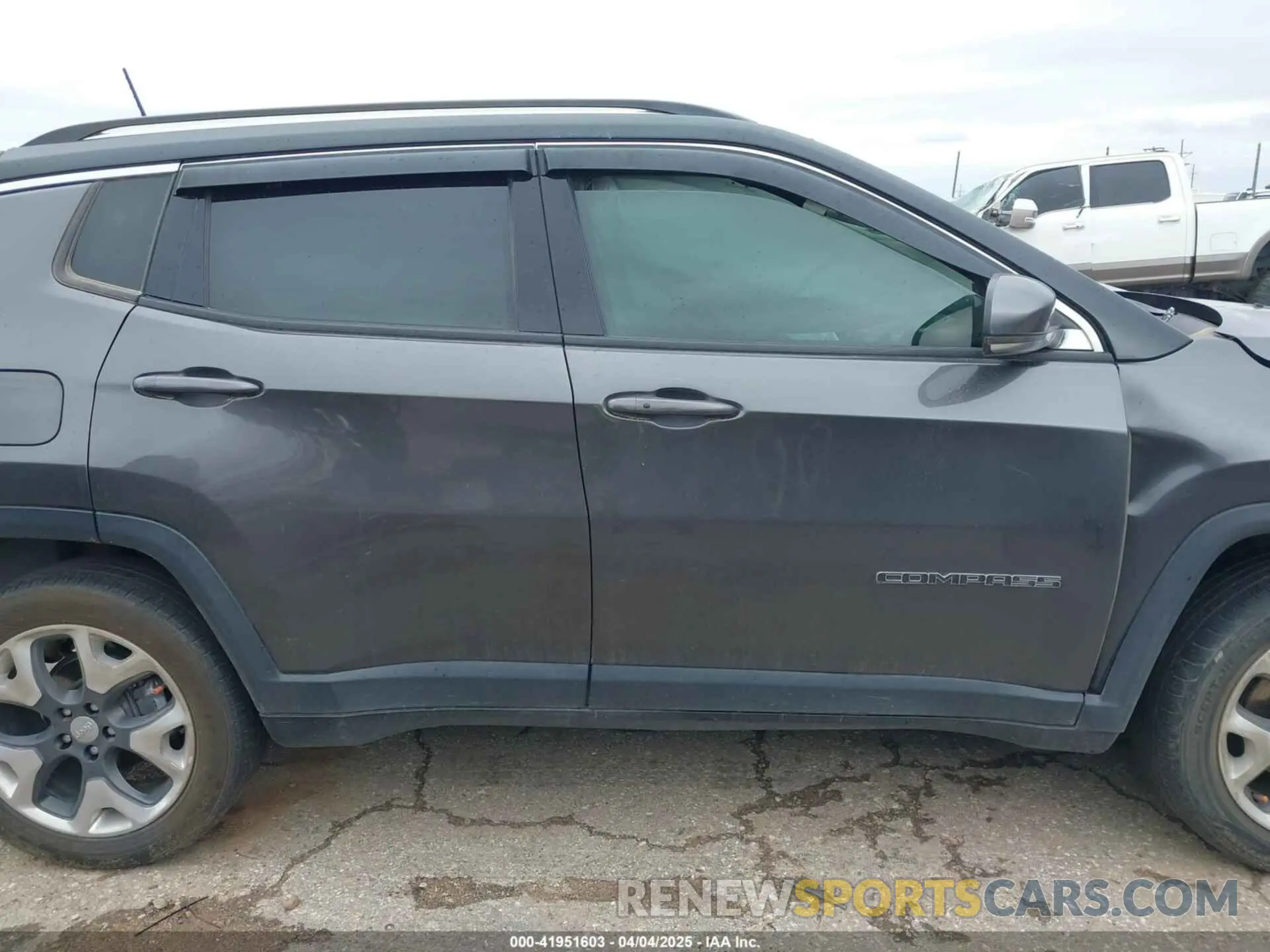 12 Photograph of a damaged car 3C4NJDCB9KT666254 JEEP COMPASS 2019