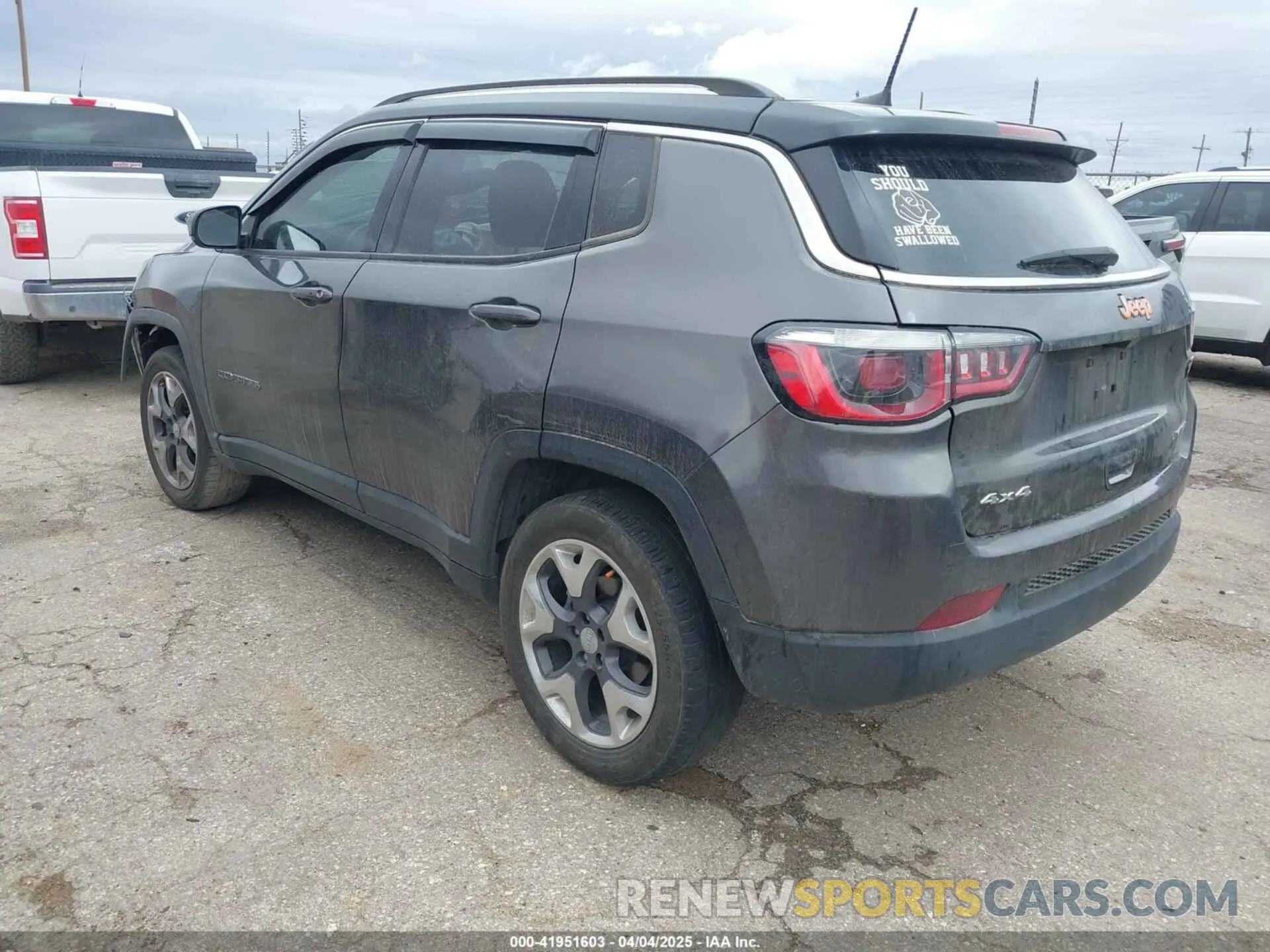3 Photograph of a damaged car 3C4NJDCB9KT666254 JEEP COMPASS 2019