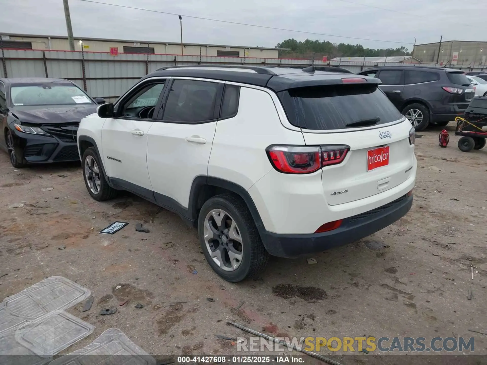 3 Photograph of a damaged car 3C4NJDCB9KT753684 JEEP COMPASS 2019