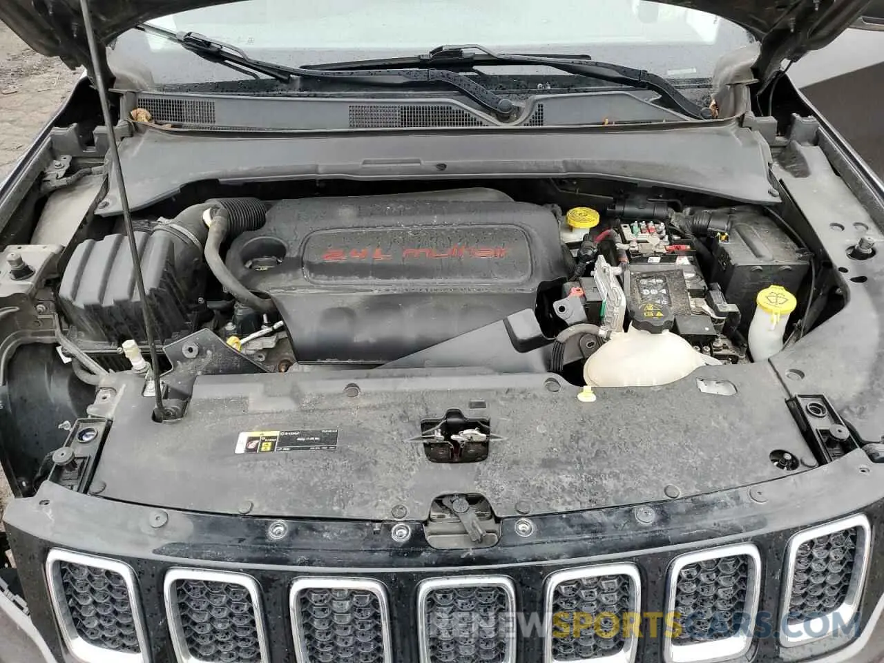 11 Photograph of a damaged car 3C4NJDCB9KT817707 JEEP COMPASS 2019