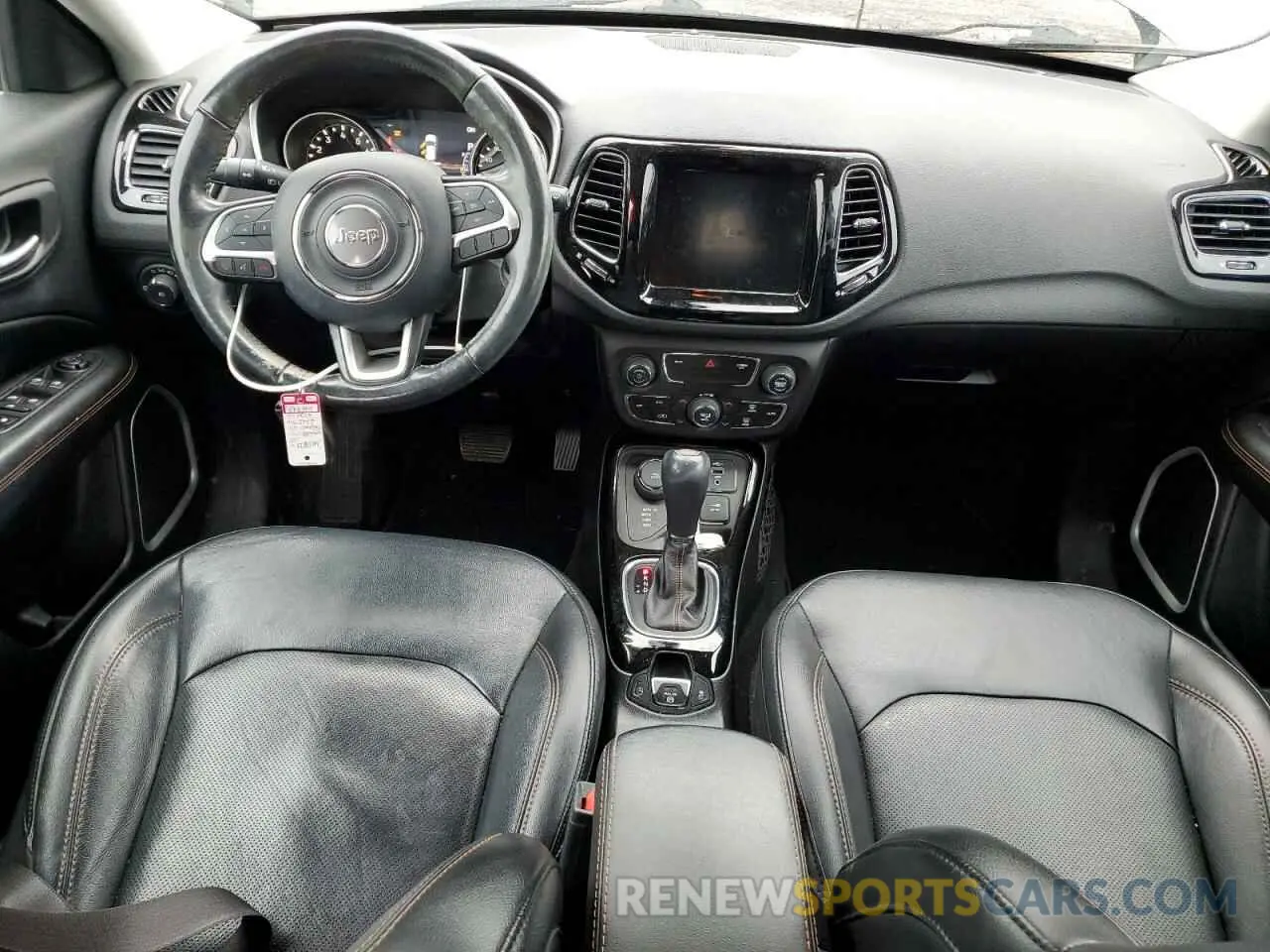 8 Photograph of a damaged car 3C4NJDCB9KT817707 JEEP COMPASS 2019