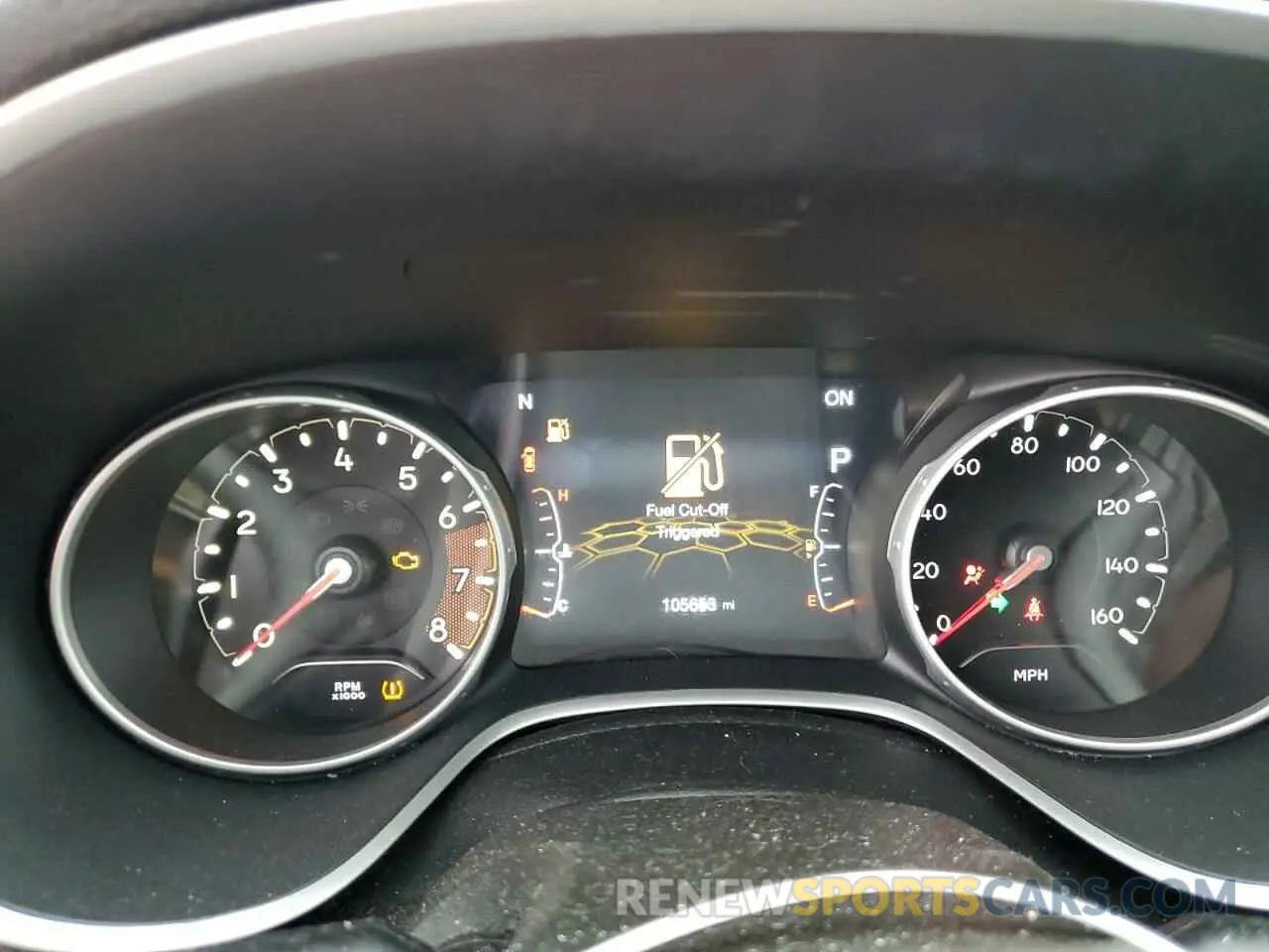 9 Photograph of a damaged car 3C4NJDCB9KT817707 JEEP COMPASS 2019