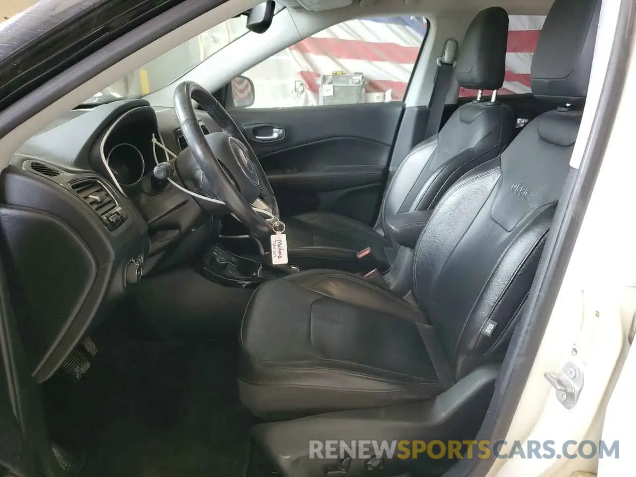 7 Photograph of a damaged car 3C4NJDCBXKT656932 JEEP COMPASS 2019