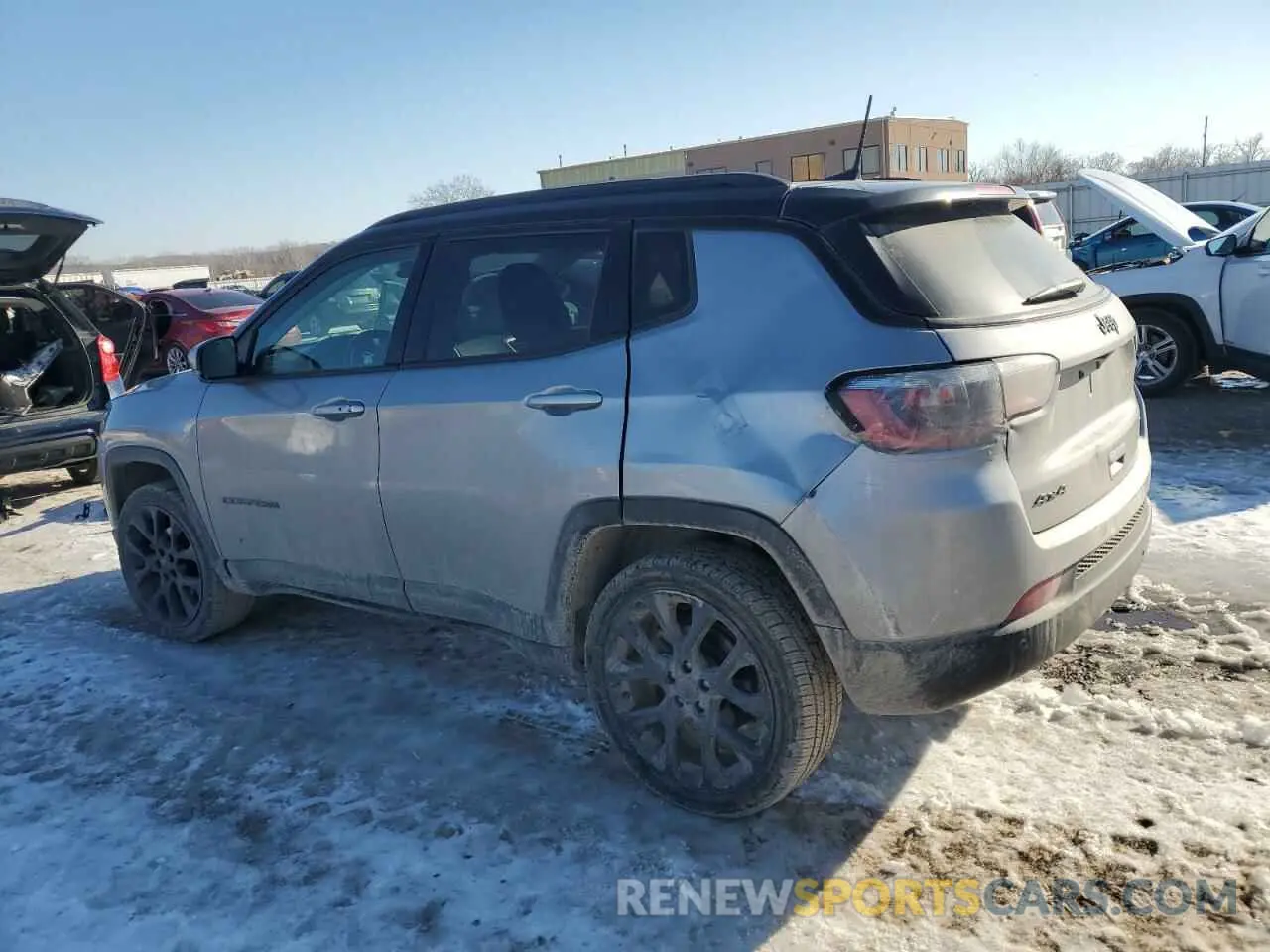 2 Photograph of a damaged car 3C4NJDCBXKT745237 JEEP COMPASS 2019