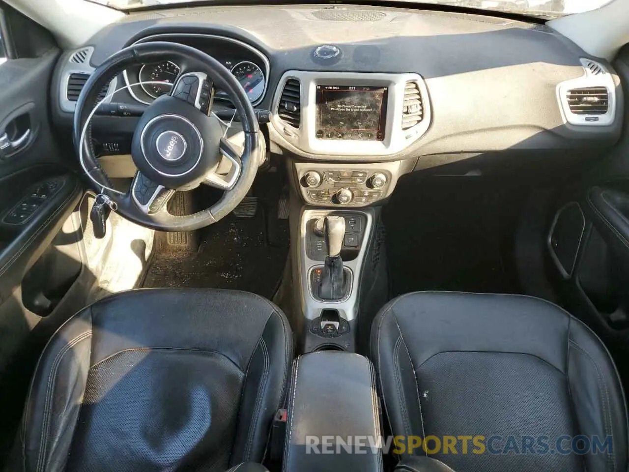 8 Photograph of a damaged car 3C4NJDCBXKT745237 JEEP COMPASS 2019