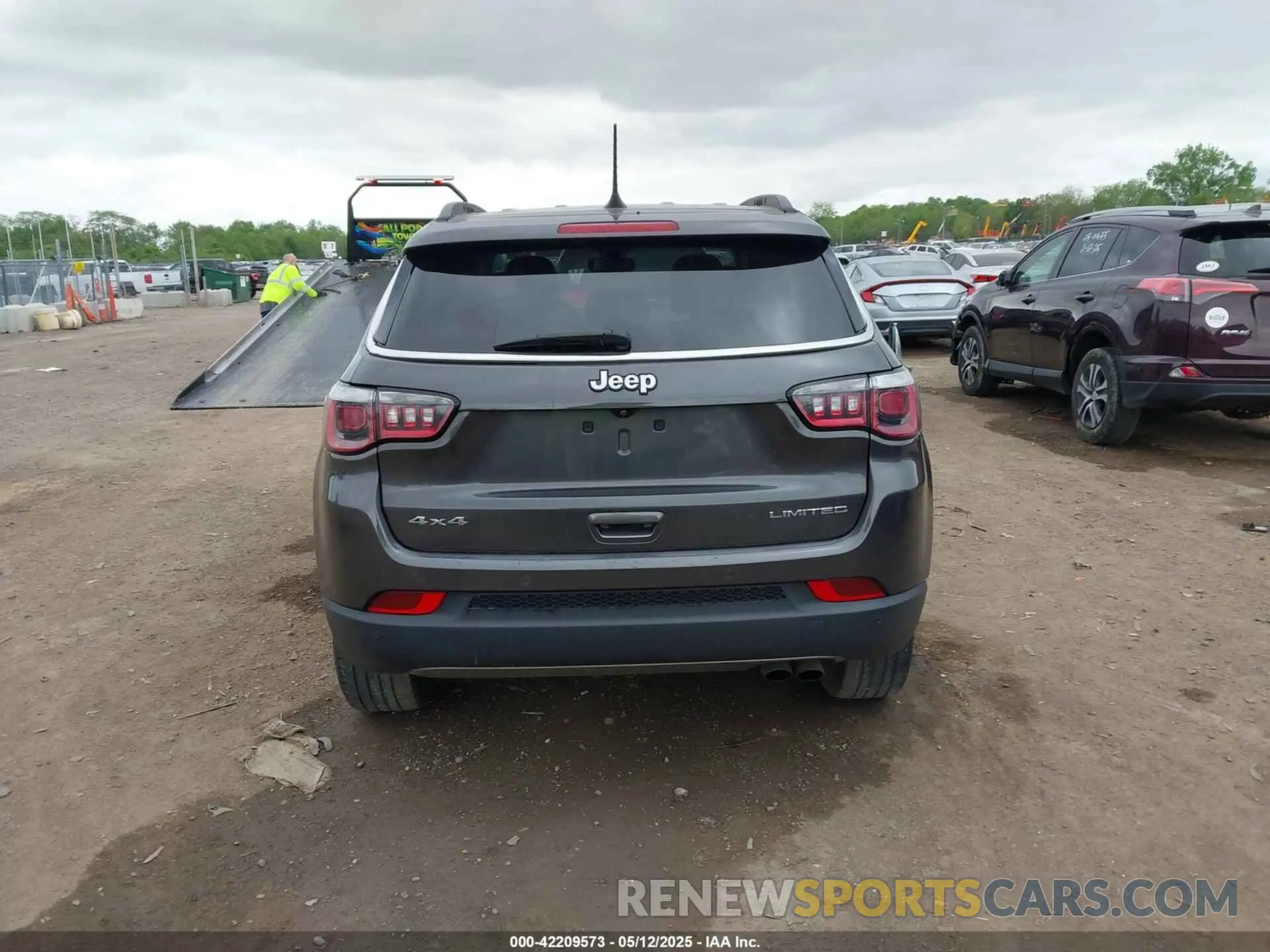 16 Photograph of a damaged car 3C4NJDCBXKT747585 JEEP COMPASS 2019