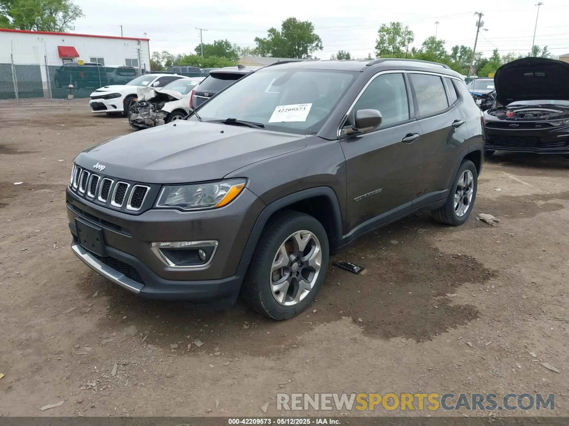 2 Photograph of a damaged car 3C4NJDCBXKT747585 JEEP COMPASS 2019