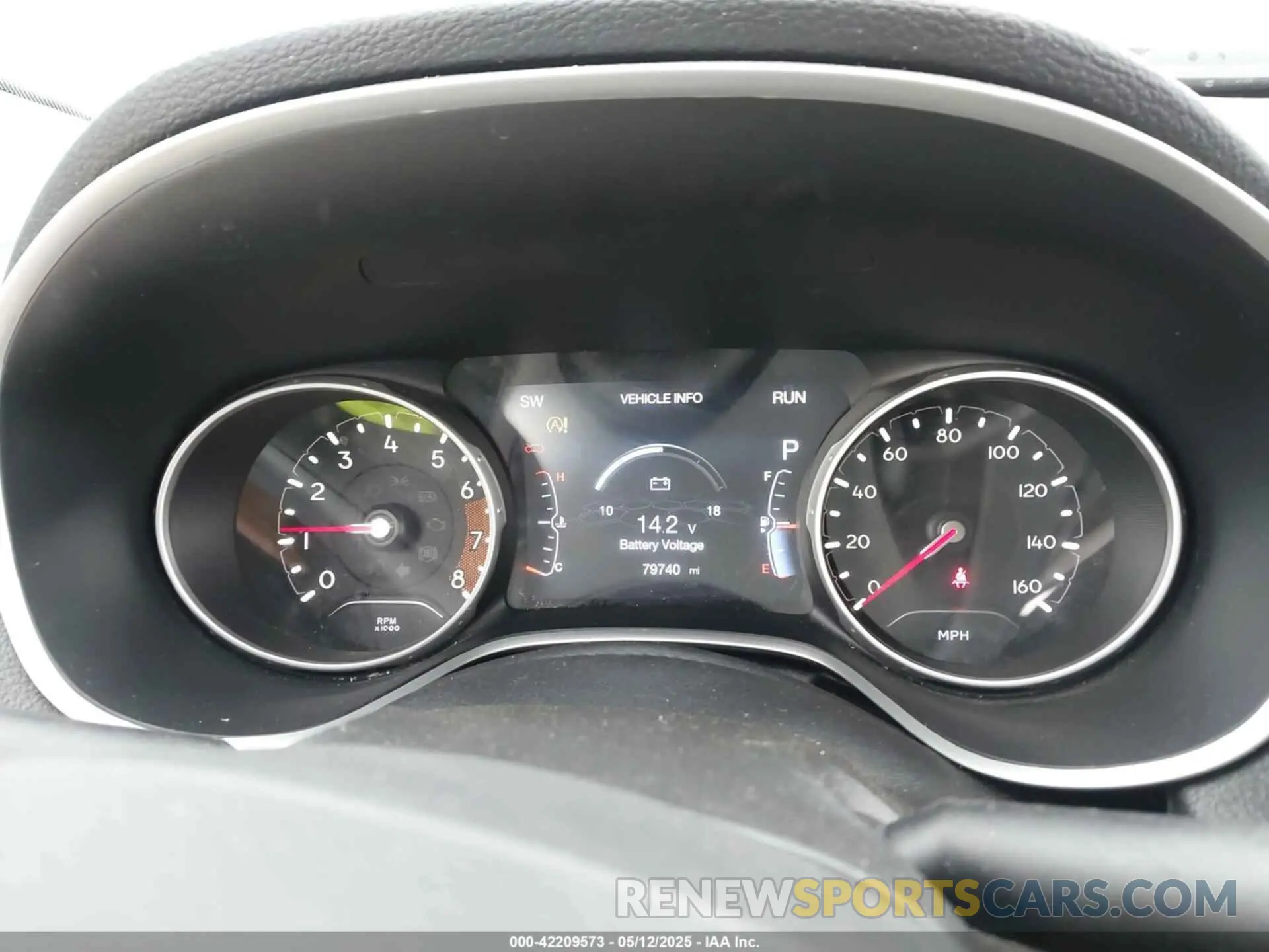 7 Photograph of a damaged car 3C4NJDCBXKT747585 JEEP COMPASS 2019