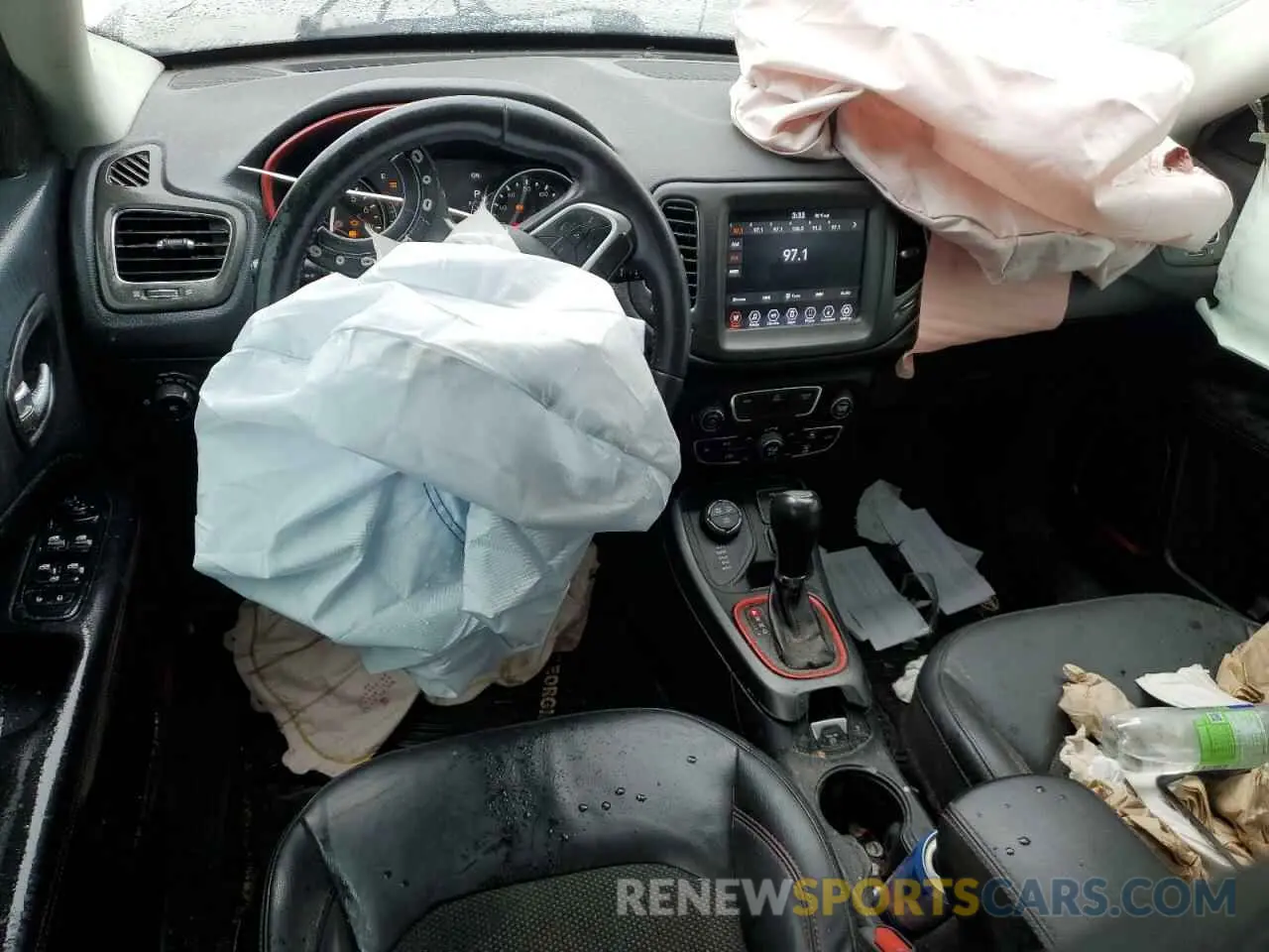 8 Photograph of a damaged car 3C4NJDDB0KT671213 JEEP COMPASS 2019