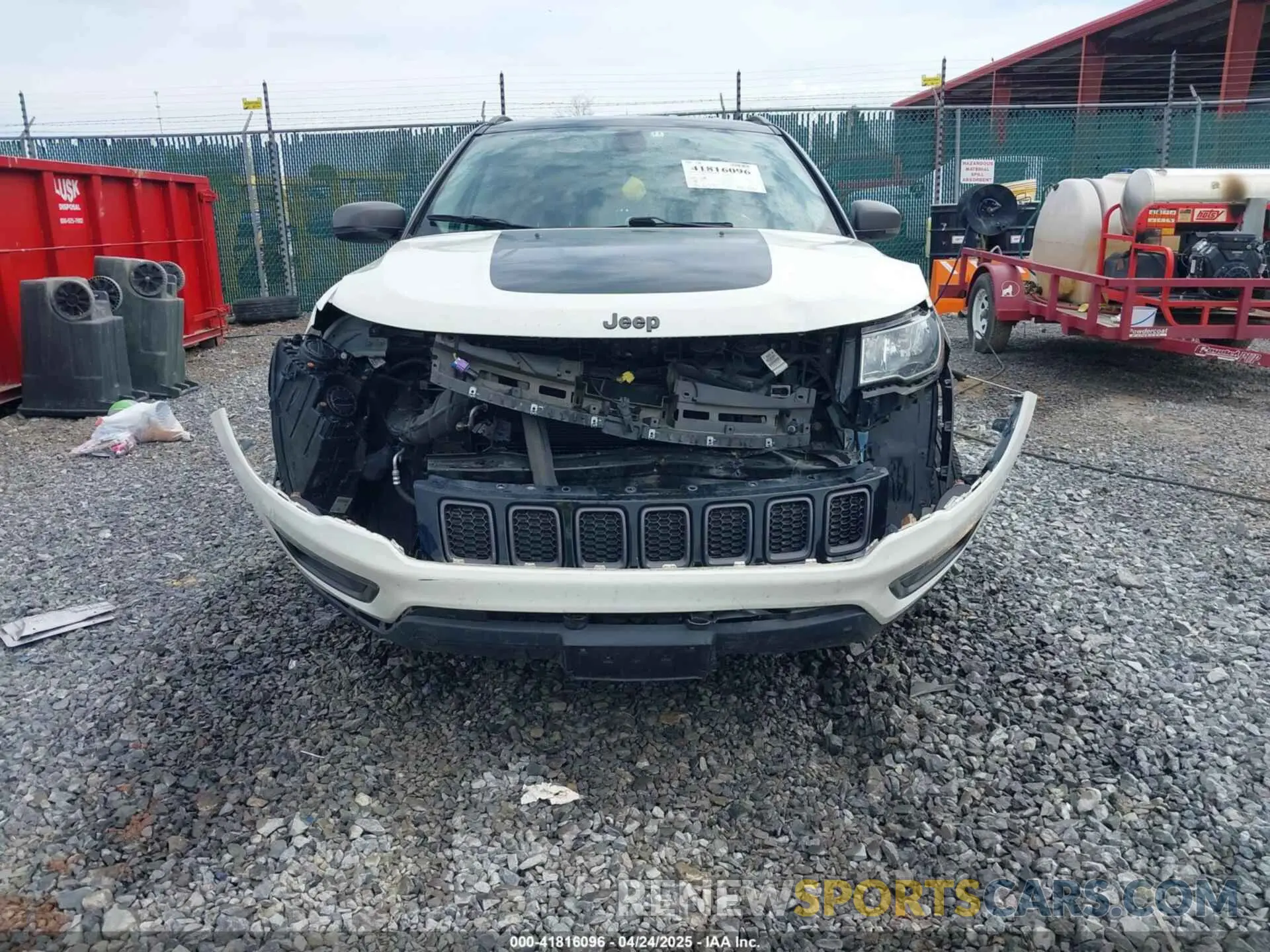6 Photograph of a damaged car 3C4NJDDB1KT671317 JEEP COMPASS 2019