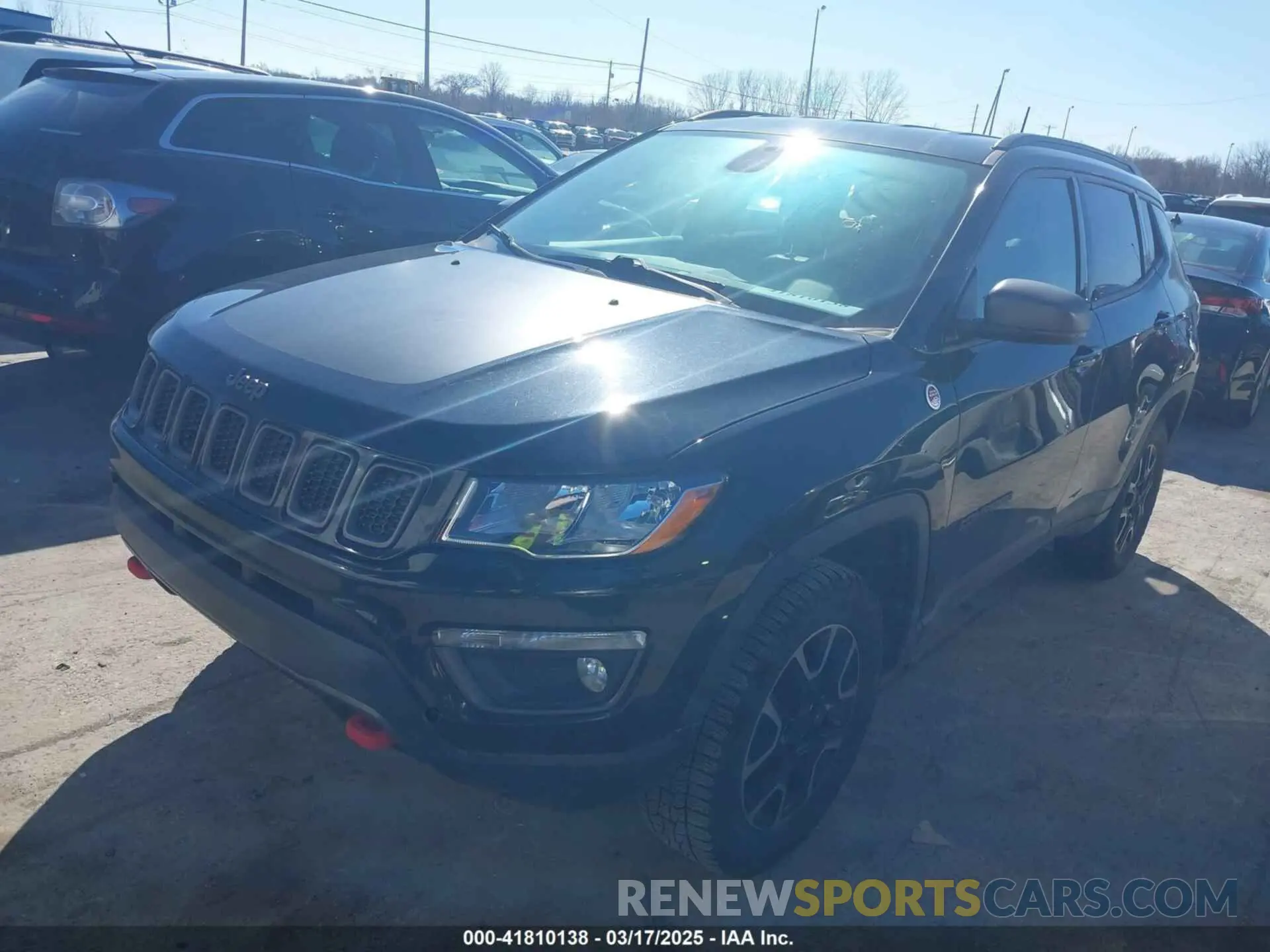 2 Photograph of a damaged car 3C4NJDDB1KT671642 JEEP COMPASS 2019
