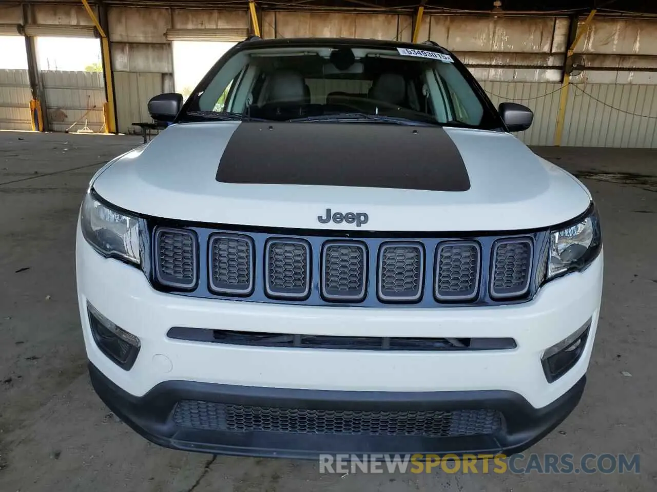5 Photograph of a damaged car 3C4NJDDB2KT618268 JEEP COMPASS 2019