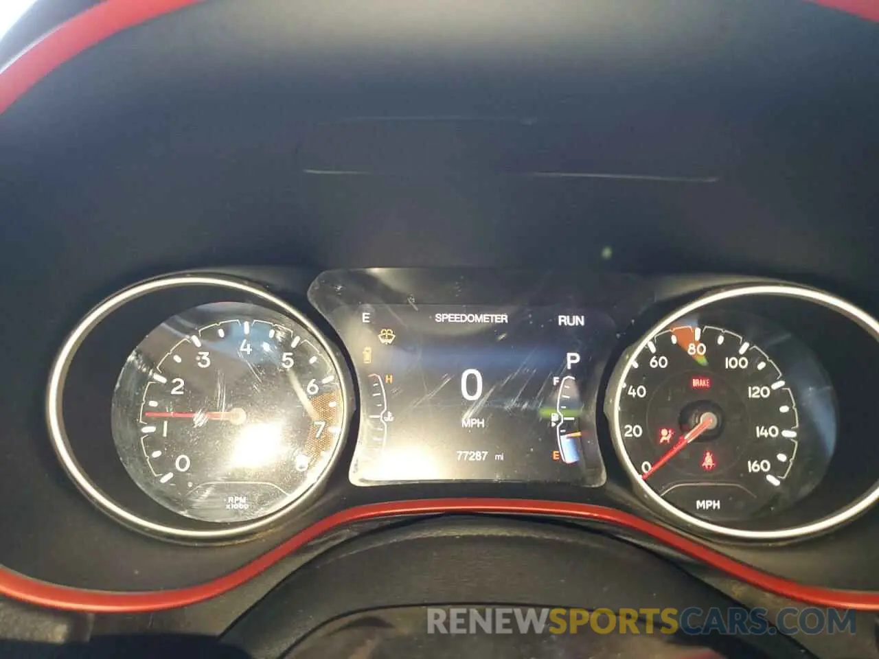 9 Photograph of a damaged car 3C4NJDDB2KT618268 JEEP COMPASS 2019