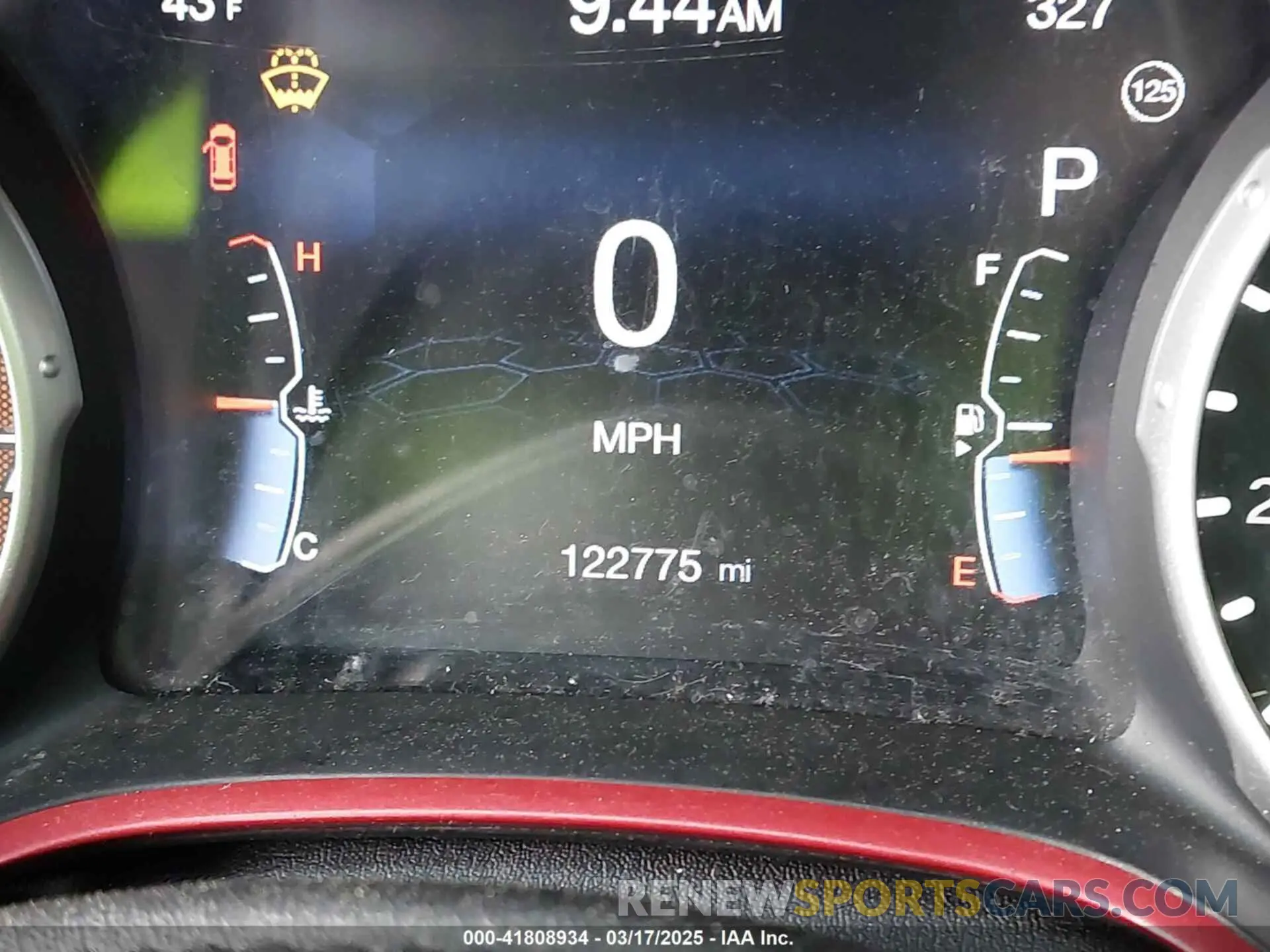 15 Photograph of a damaged car 3C4NJDDB2KT627875 JEEP COMPASS 2019