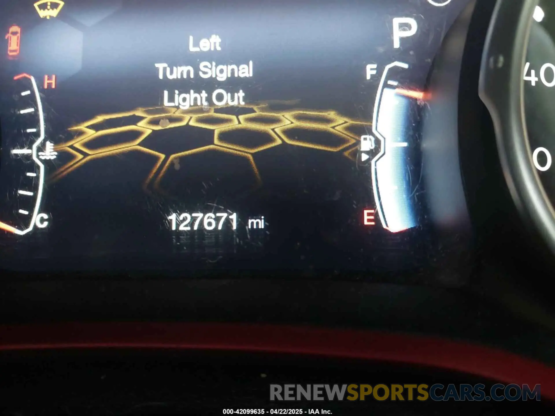 16 Photograph of a damaged car 3C4NJDDB2KT671066 JEEP COMPASS 2019