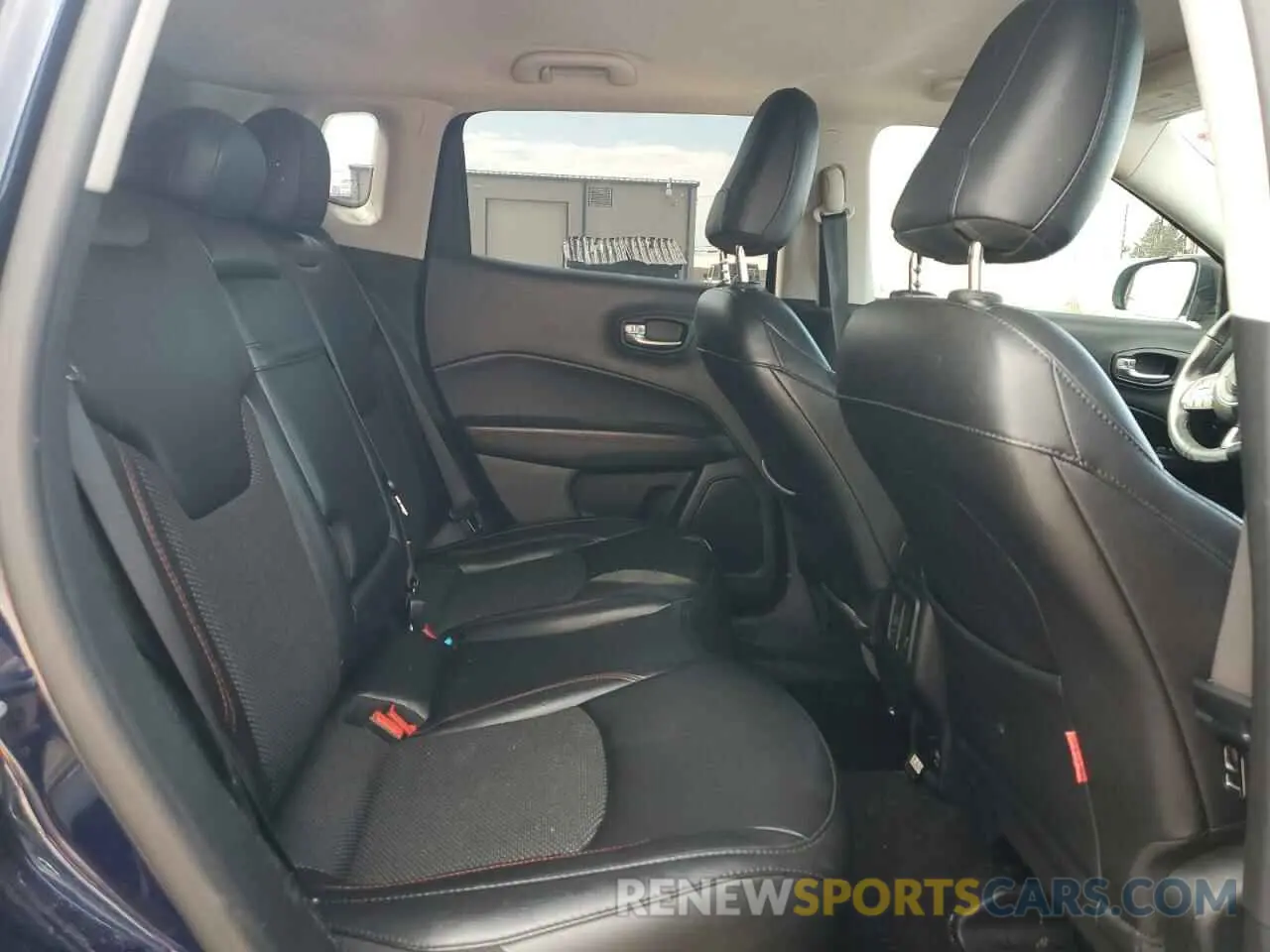 10 Photograph of a damaged car 3C4NJDDB2KT722386 JEEP COMPASS 2019