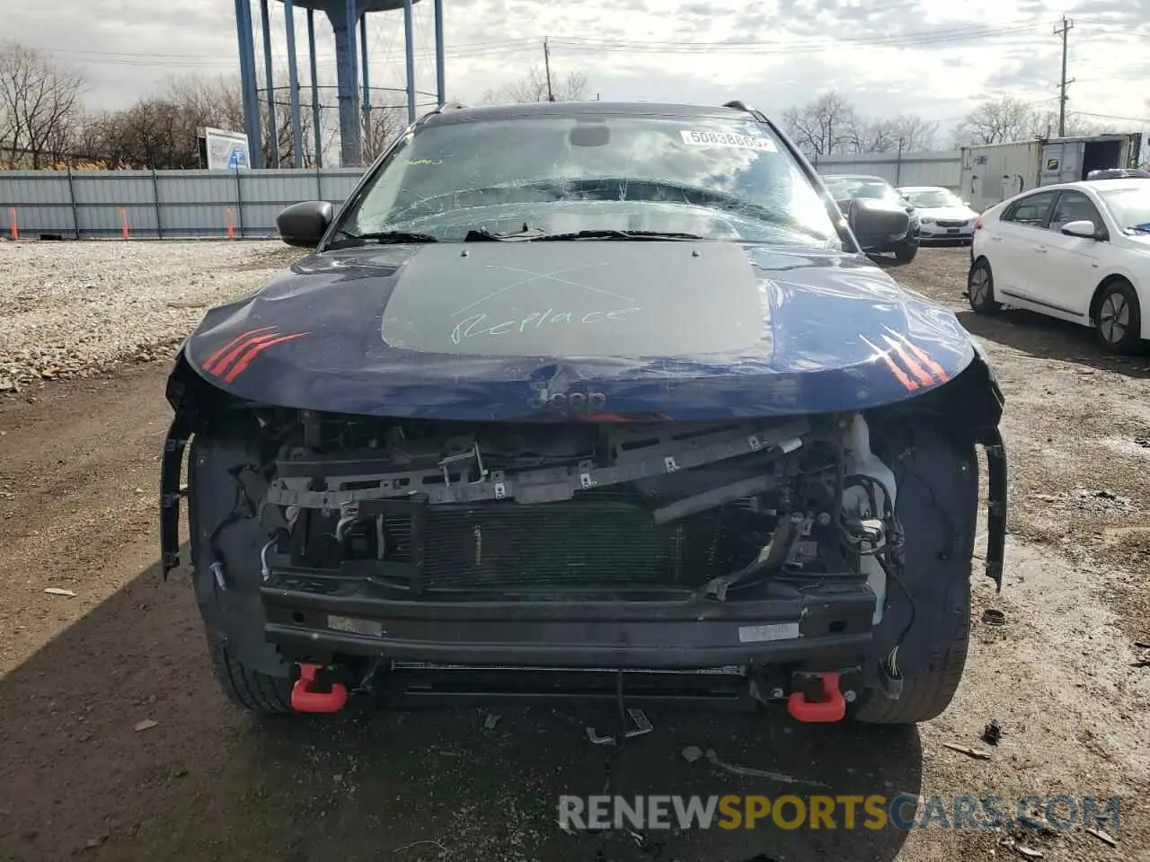 5 Photograph of a damaged car 3C4NJDDB2KT722386 JEEP COMPASS 2019