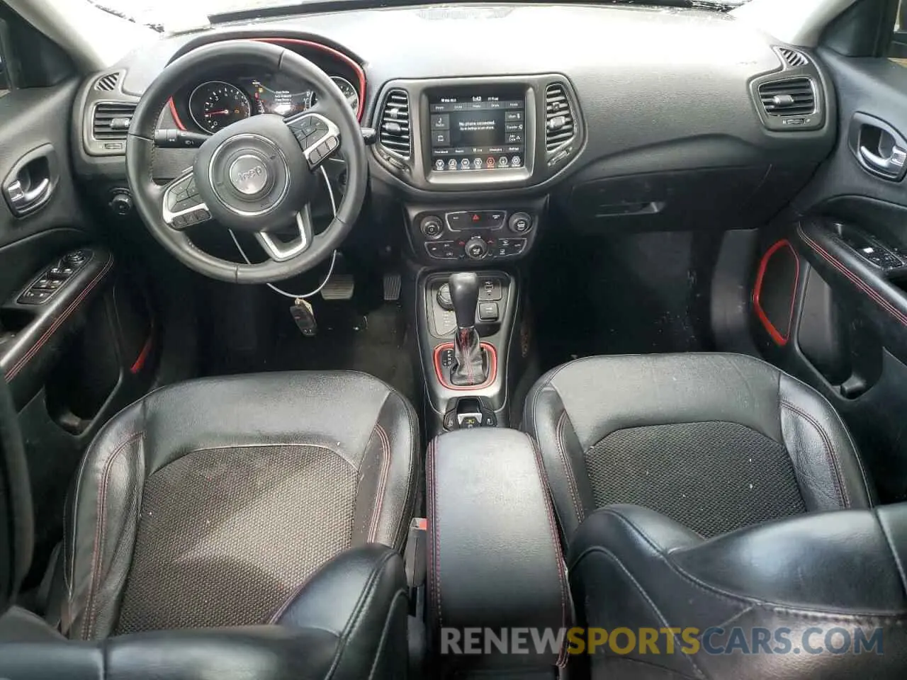 8 Photograph of a damaged car 3C4NJDDB2KT722386 JEEP COMPASS 2019