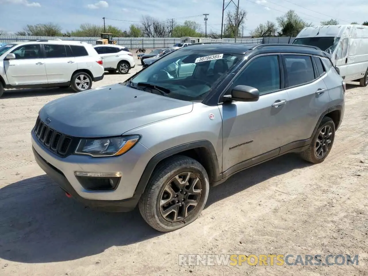 1 Photograph of a damaged car 3C4NJDDB2KT739673 JEEP COMPASS 2019