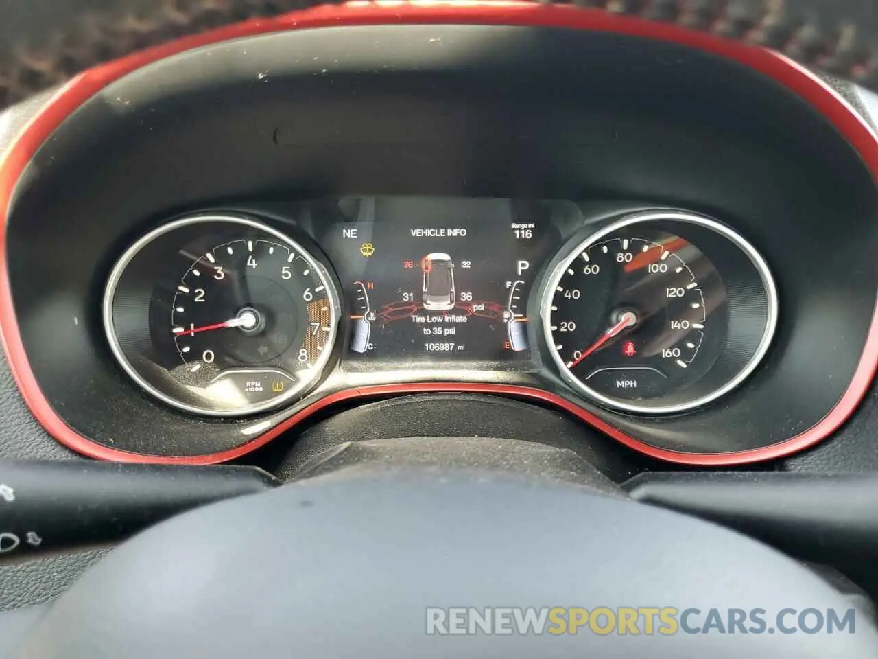 9 Photograph of a damaged car 3C4NJDDB2KT739673 JEEP COMPASS 2019