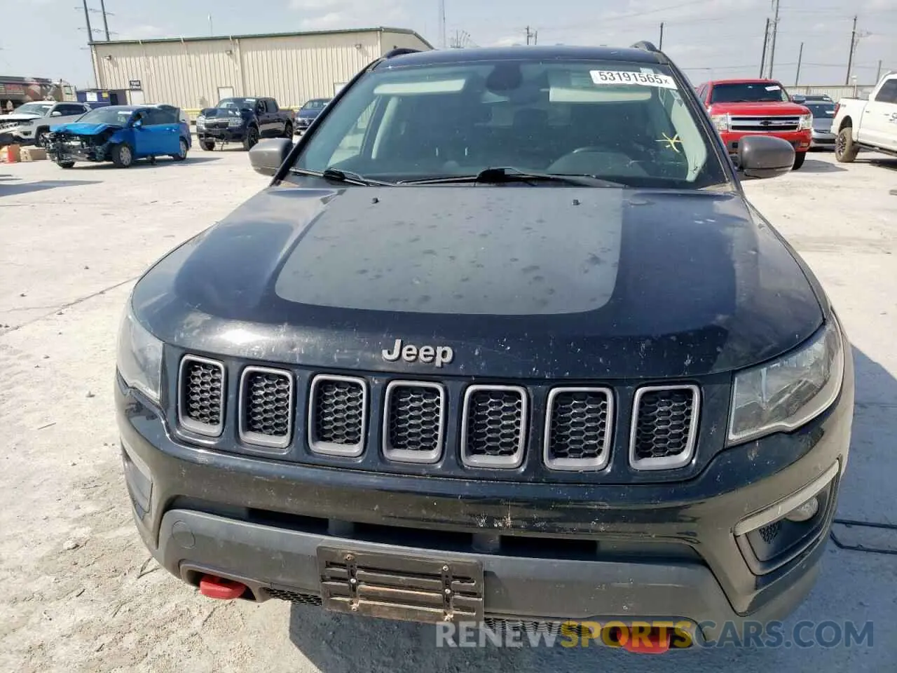 5 Photograph of a damaged car 3C4NJDDB2KT765576 JEEP COMPASS 2019