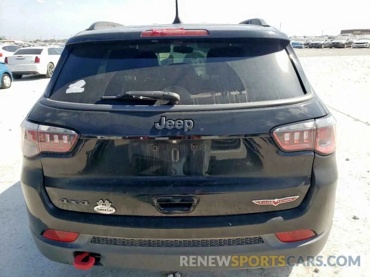 6 Photograph of a damaged car 3C4NJDDB2KT765576 JEEP COMPASS 2019