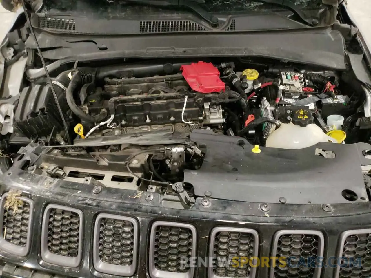 13 Photograph of a damaged car 3C4NJDDB2KT772222 JEEP COMPASS 2019