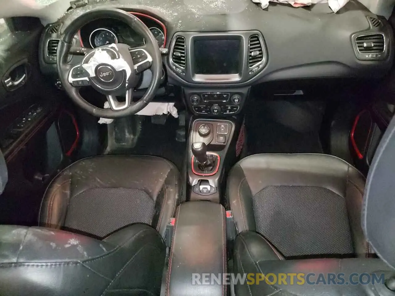 8 Photograph of a damaged car 3C4NJDDB2KT772222 JEEP COMPASS 2019