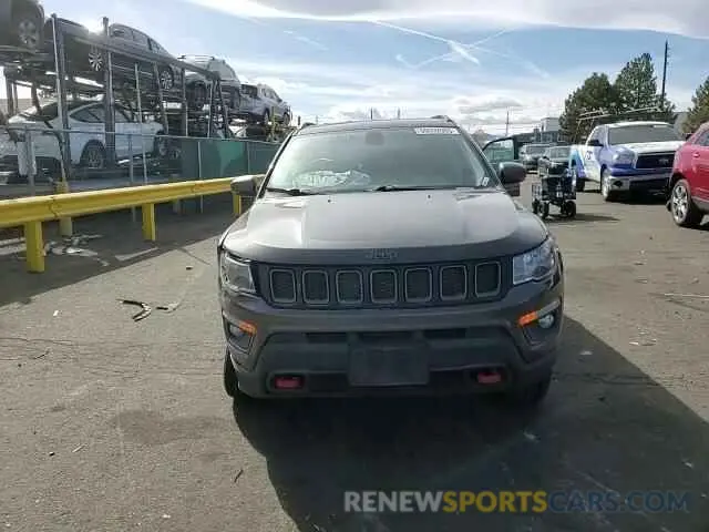 11 Photograph of a damaged car 3C4NJDDB2KT799842 JEEP COMPASS 2019