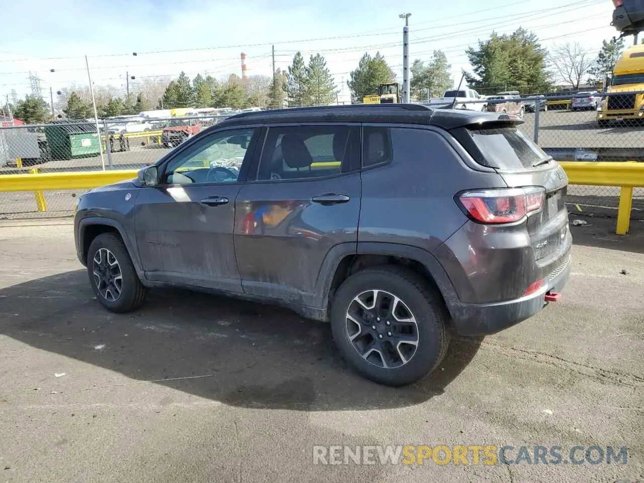 2 Photograph of a damaged car 3C4NJDDB2KT799842 JEEP COMPASS 2019