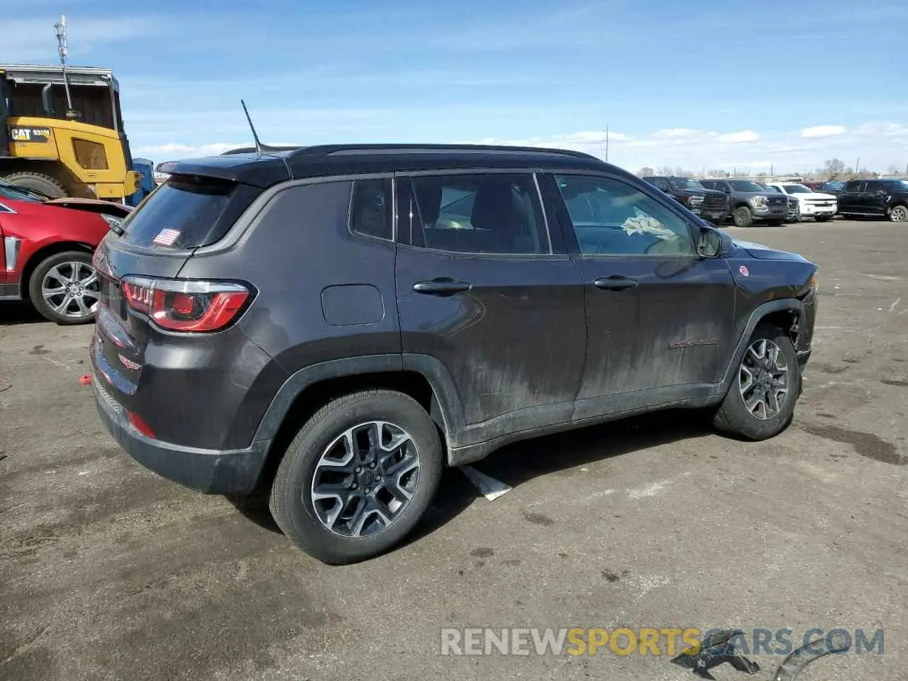 3 Photograph of a damaged car 3C4NJDDB2KT799842 JEEP COMPASS 2019