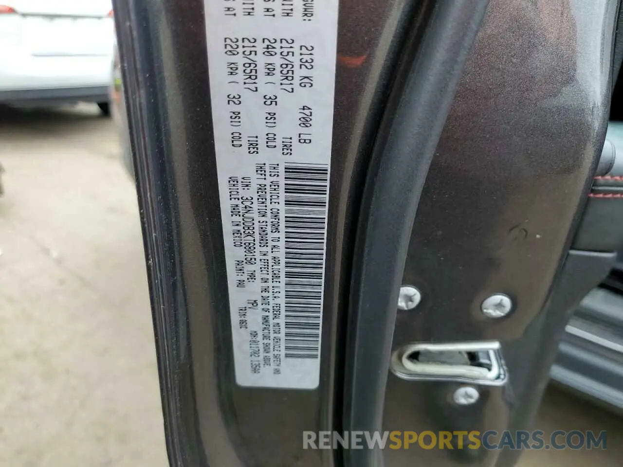 13 Photograph of a damaged car 3C4NJDDB3KT680150 JEEP COMPASS 2019