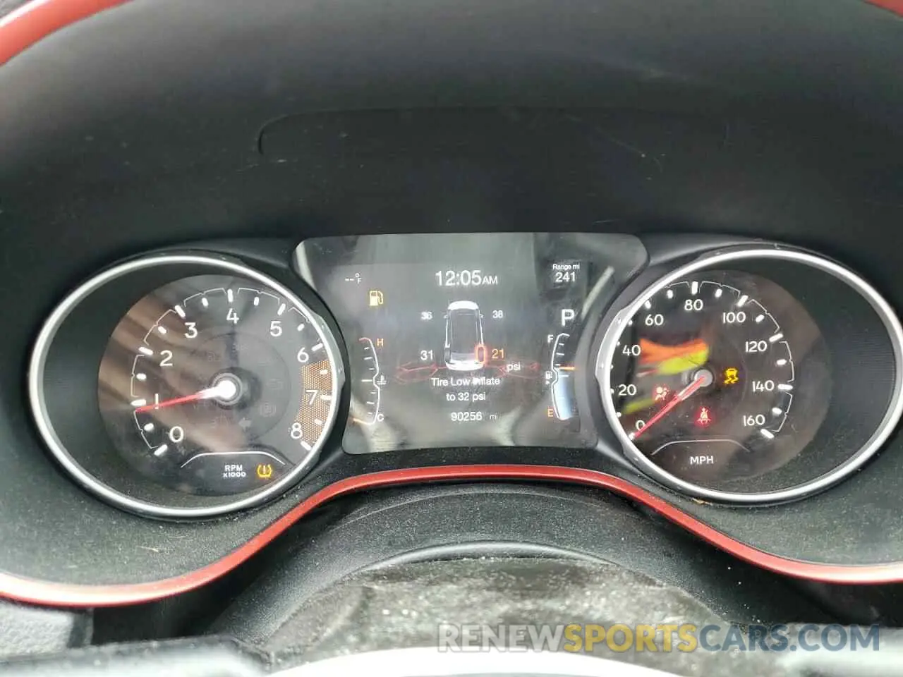 9 Photograph of a damaged car 3C4NJDDB3KT680150 JEEP COMPASS 2019