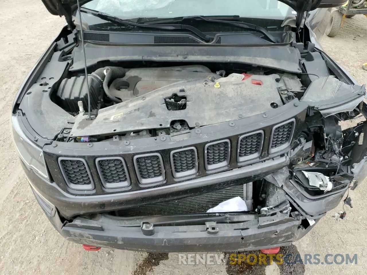 11 Photograph of a damaged car 3C4NJDDB3KT688152 JEEP COMPASS 2019