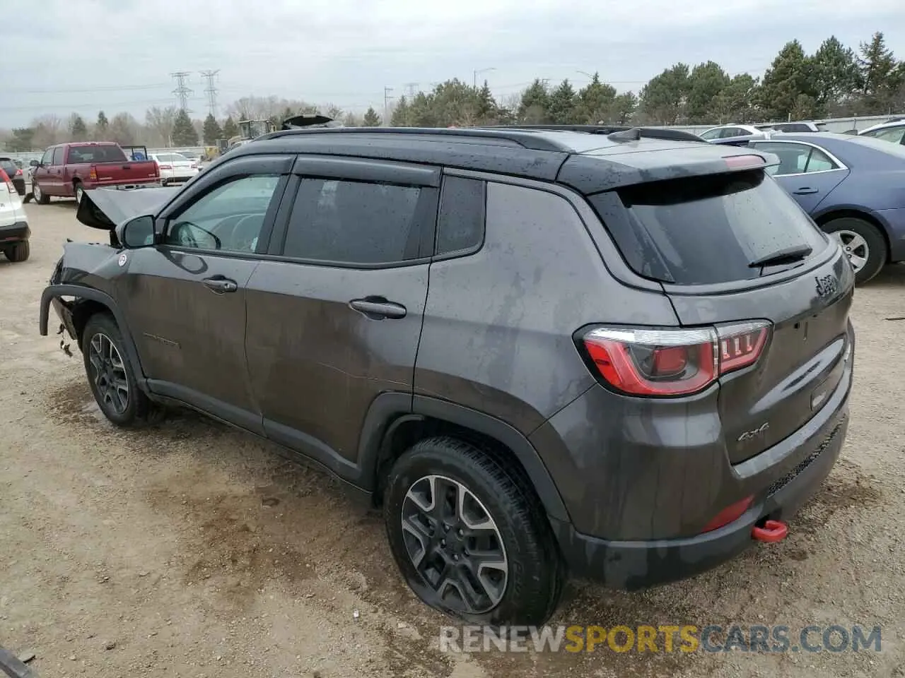 2 Photograph of a damaged car 3C4NJDDB3KT688152 JEEP COMPASS 2019