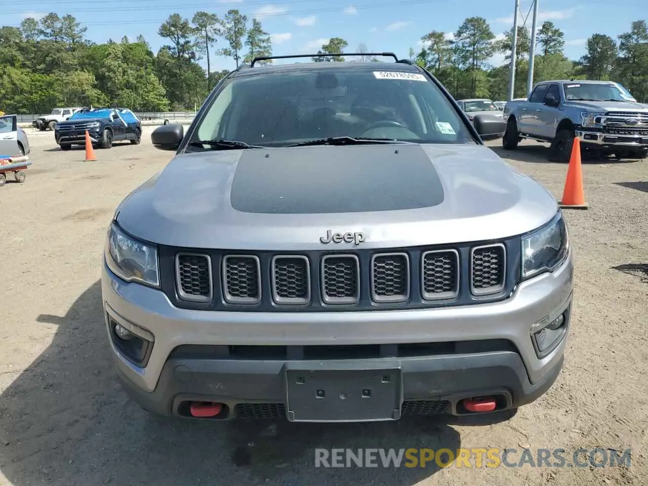 5 Photograph of a damaged car 3C4NJDDB3KT721487 JEEP COMPASS 2019