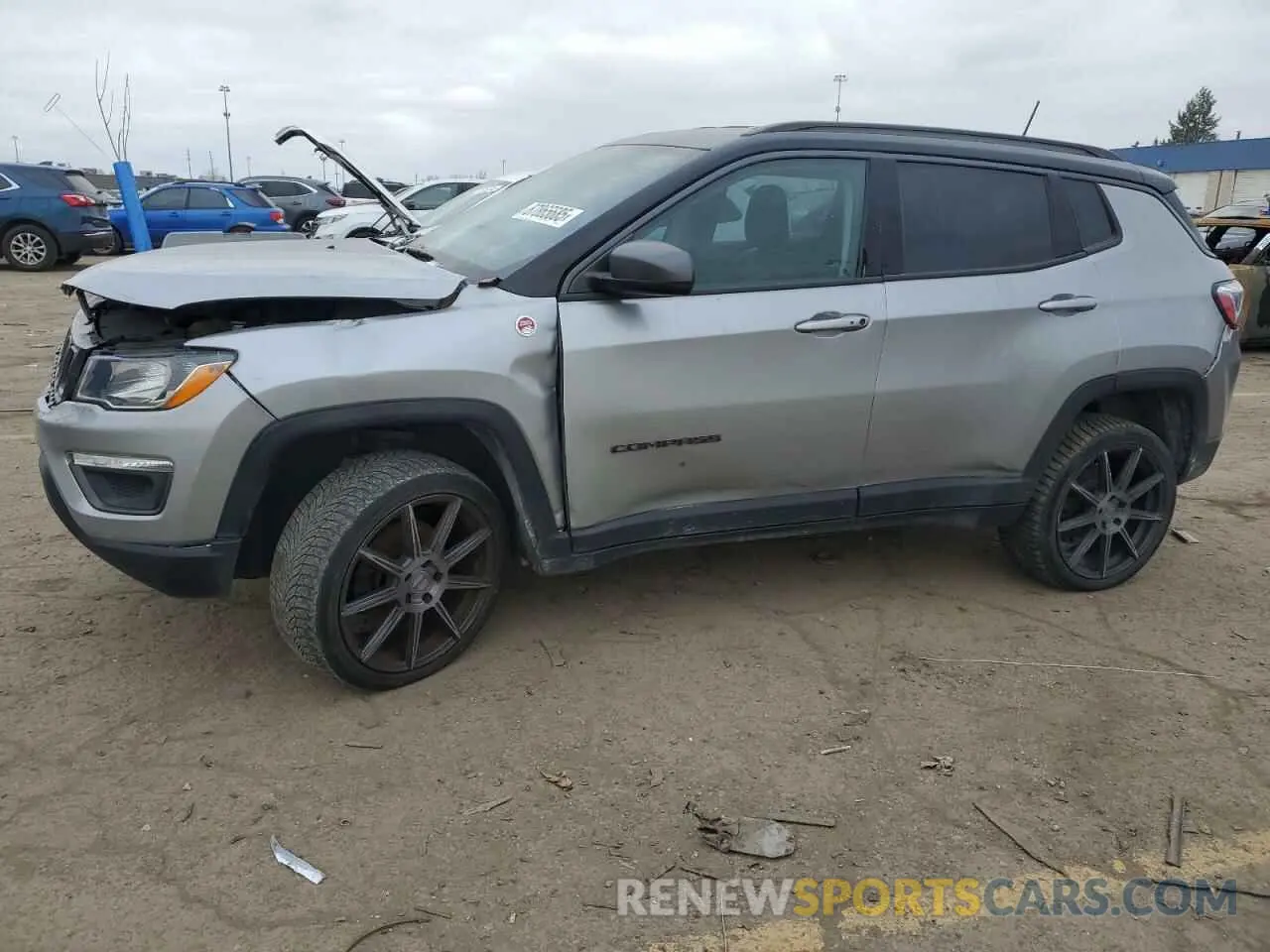 1 Photograph of a damaged car 3C4NJDDB3KT733056 JEEP COMPASS 2019
