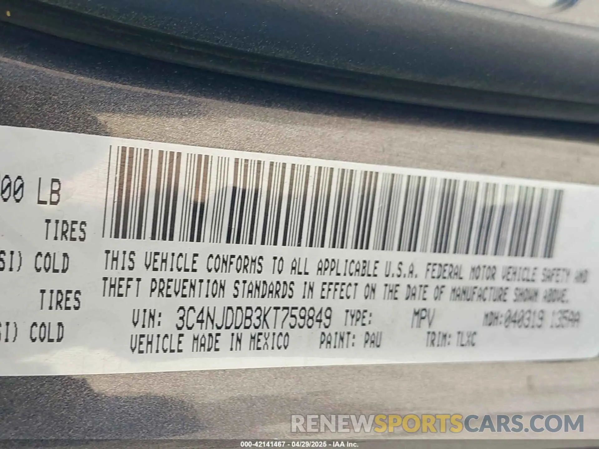 9 Photograph of a damaged car 3C4NJDDB3KT759849 JEEP COMPASS 2019