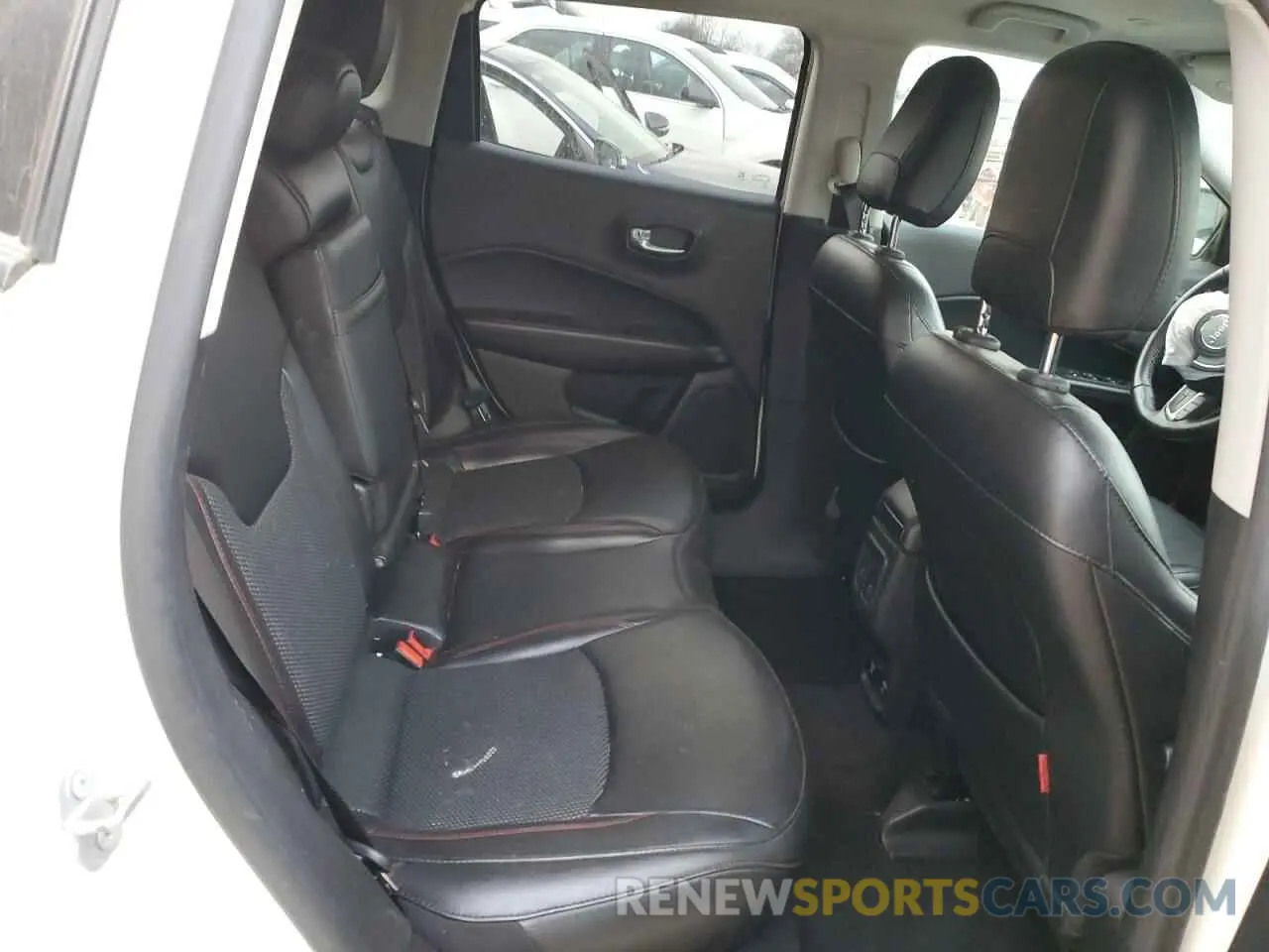 12 Photograph of a damaged car 3C4NJDDB4KT740047 JEEP COMPASS 2019