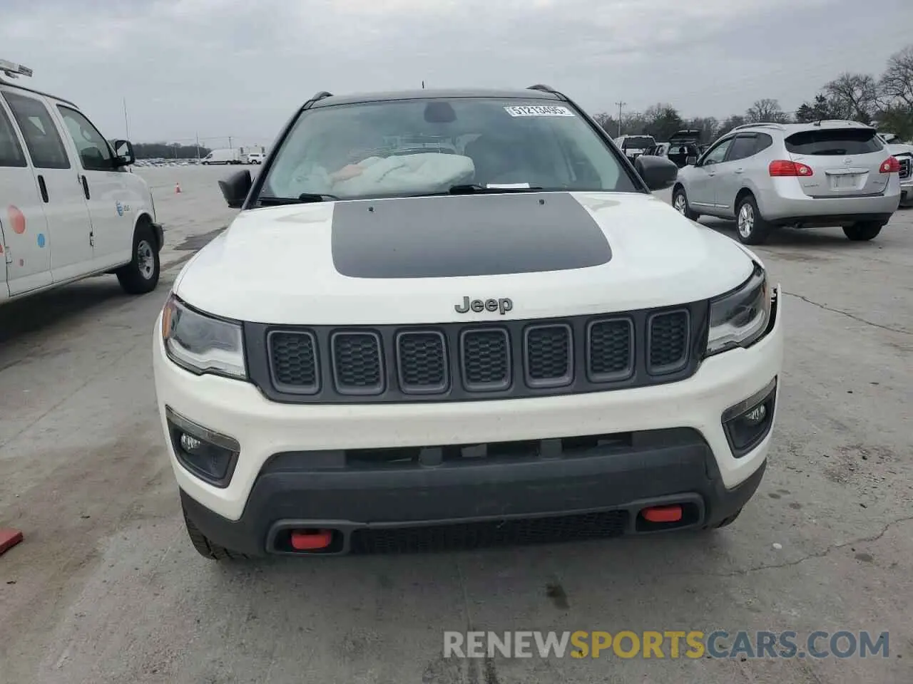 5 Photograph of a damaged car 3C4NJDDB5KT599022 JEEP COMPASS 2019